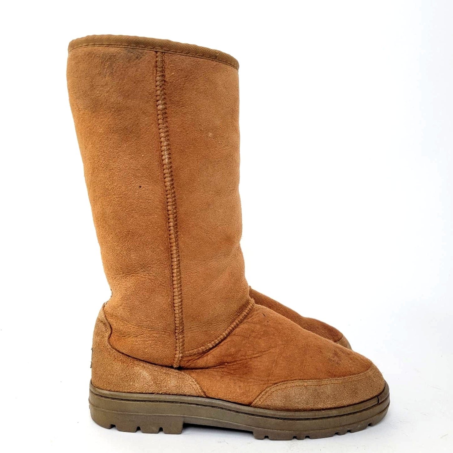UGG Australia Sand Ulta Short Boots - 9