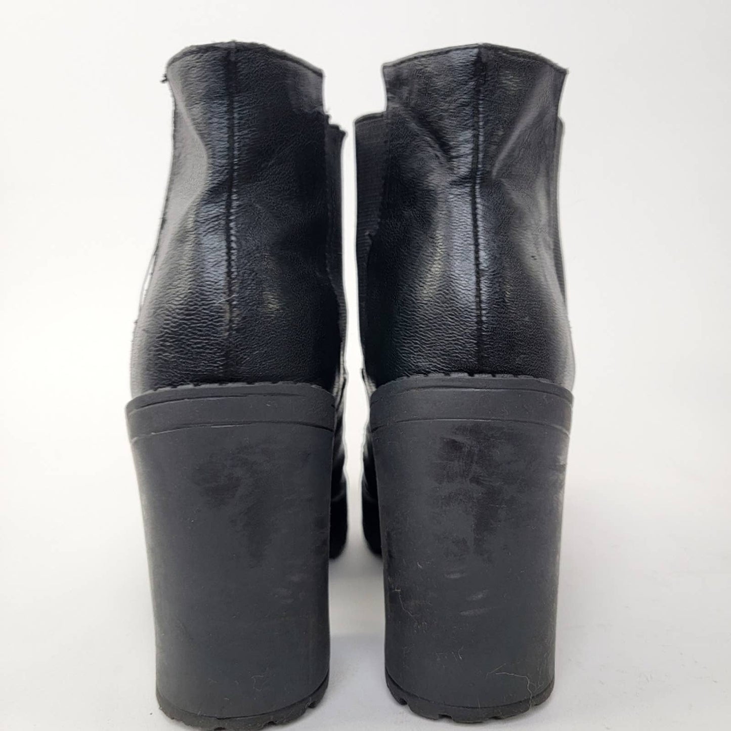 Black Chunky Platform Round Toe Booties - 6