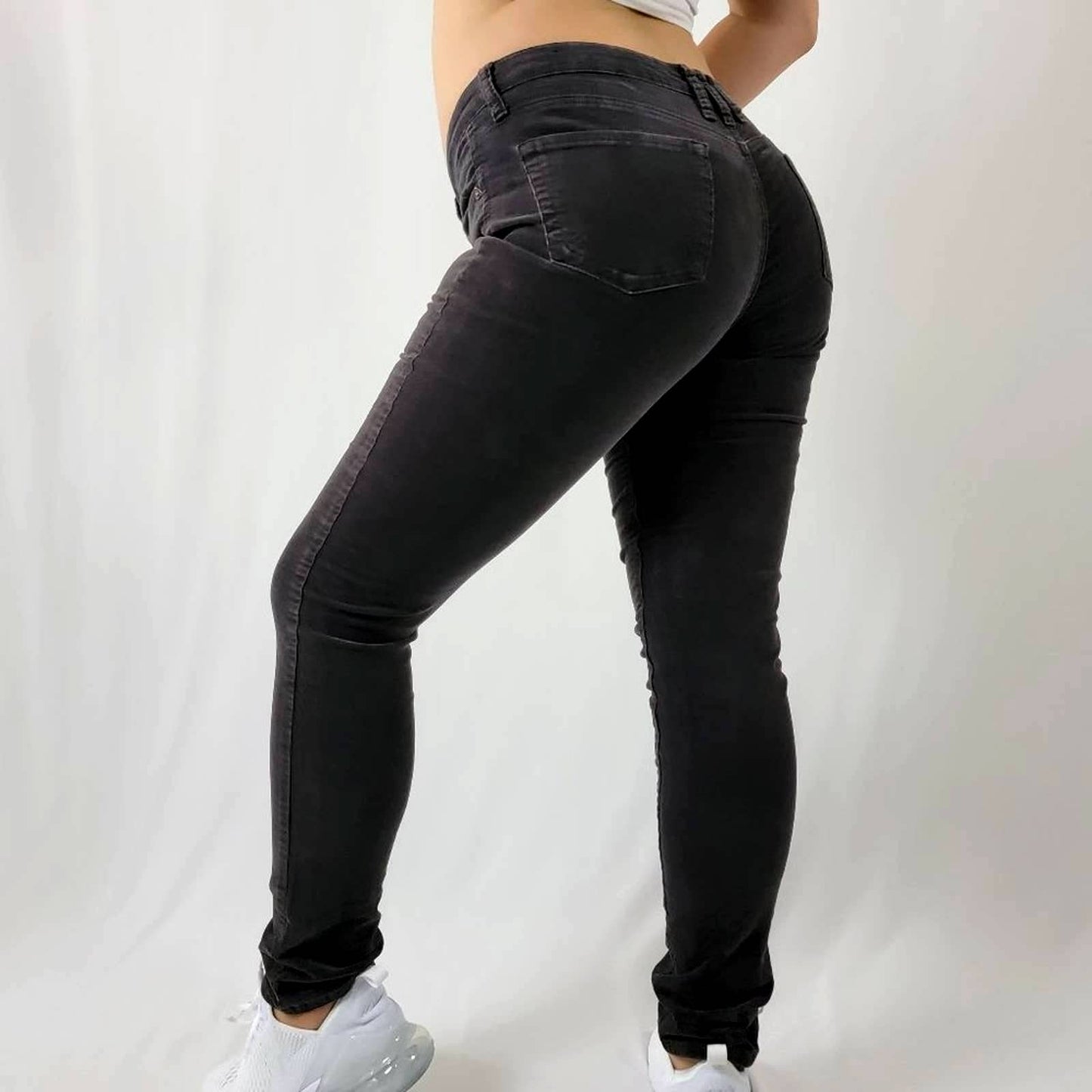 Kut from the Kloth Diana Skinny Black Corduroy Jeans - 6