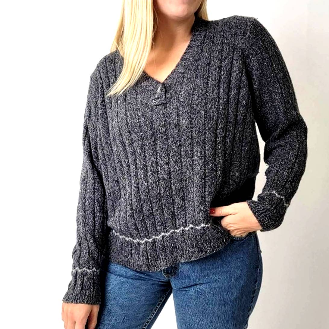 Woolrich Ribbed Deep Gray Cable Knit V-Neck Sweater - L