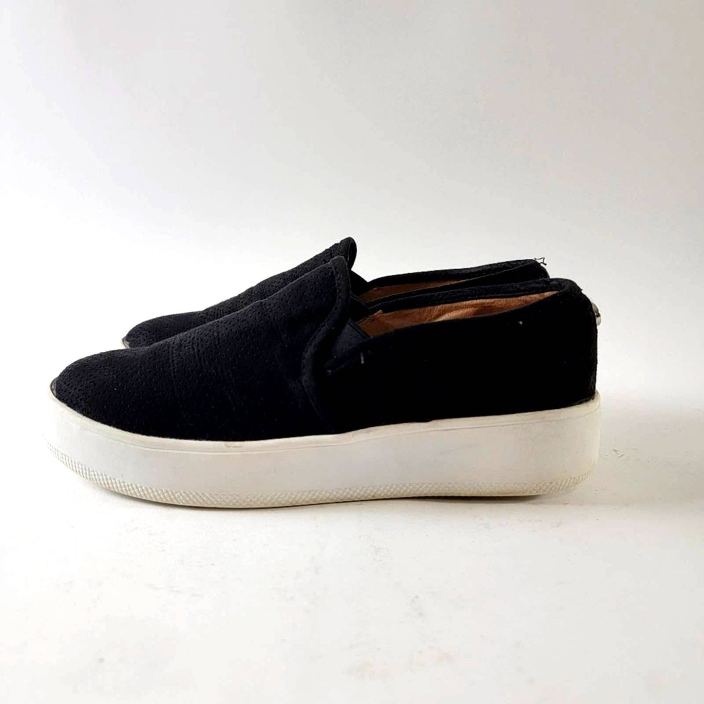STEVE MADDEN Gracy Suede Chunky Platform Sneaker