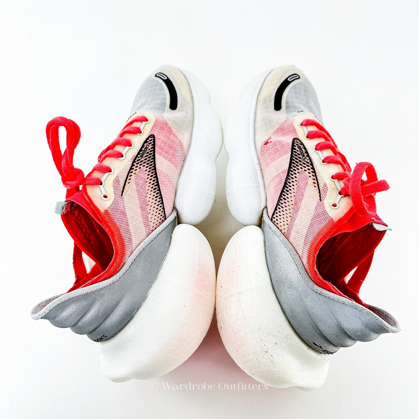 Brooks Aurora BL Coral Chunky Running Shoes