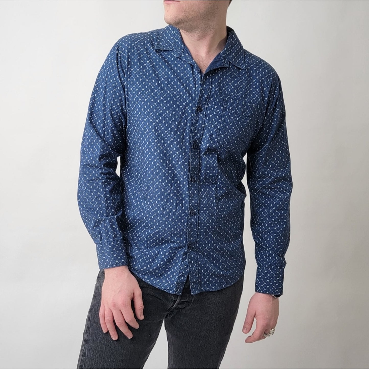 American Rag Paisley Print Slim Fitted Cut Button Down Shirt - M