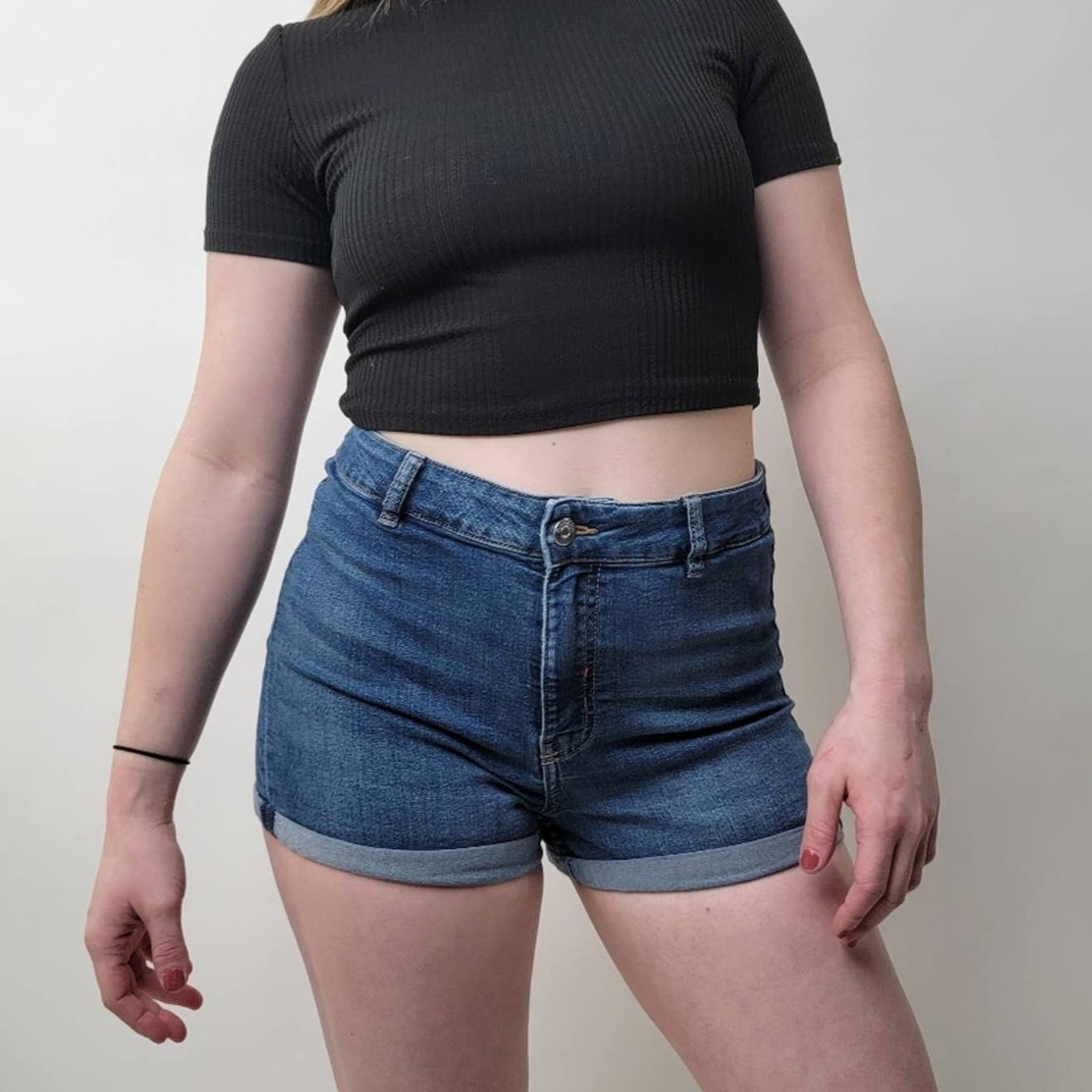 H&M Divided High Rise Denim Mom Shorts - 10