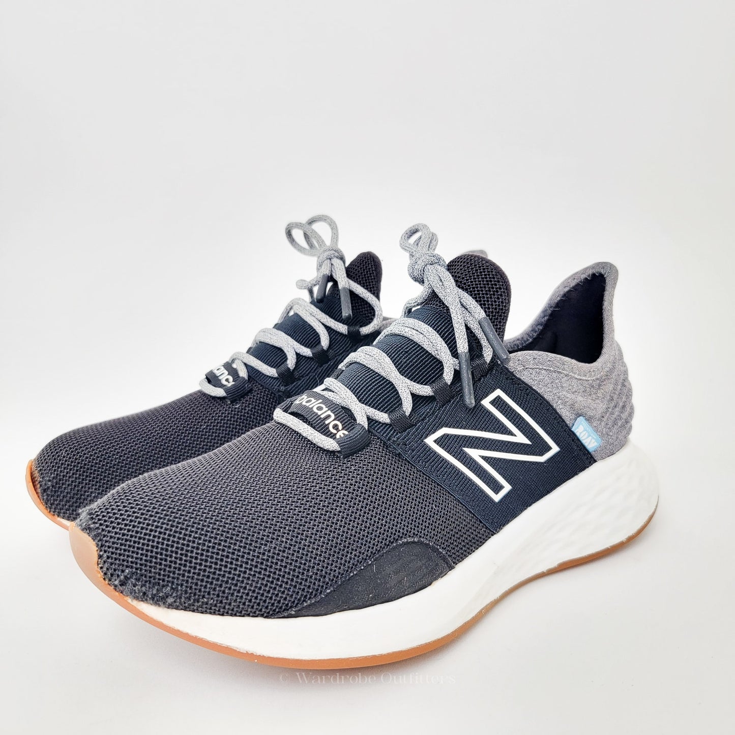 New Balance Fresh Foam Roav Tee Shirt Sneakers
