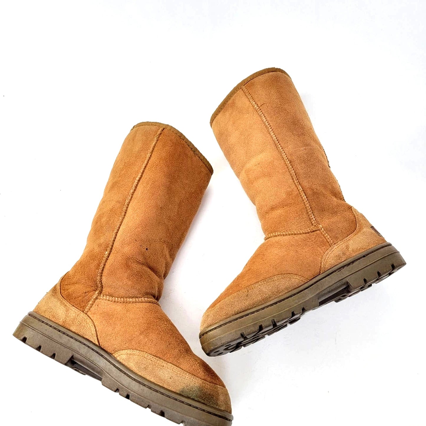 UGG Australia Sand Ulta Short Boots - 9