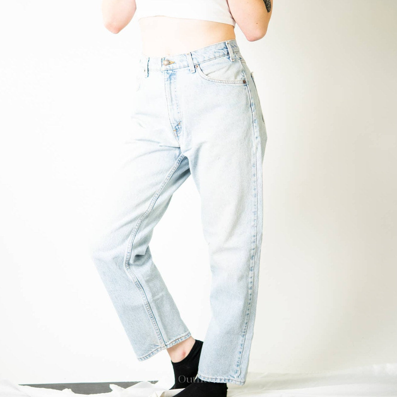 True Vintage 90s Levi 550s Faded Distressed Stonewash Denim Jeans