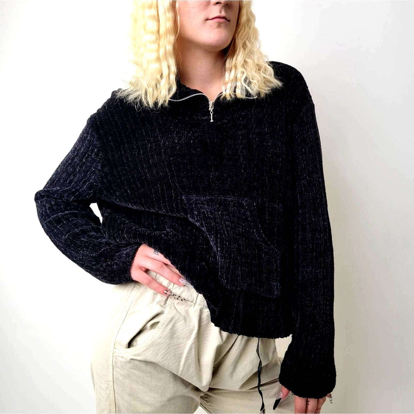 Vintage 90s Black Corduroy Pullover Sweatshirt - L