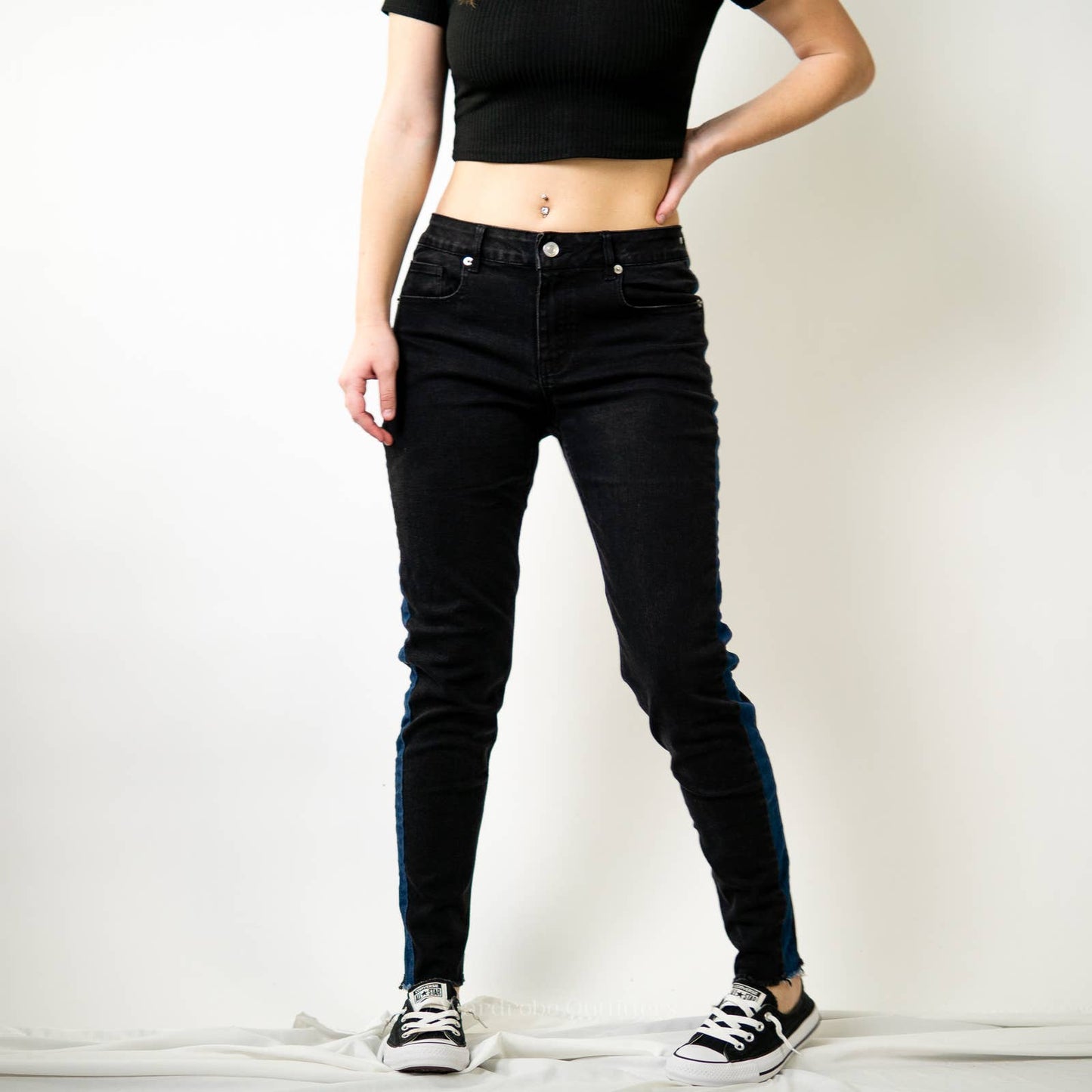 Roebuck & Co. R1893 Black Tapered Leg Stripe Skinny Jeans - 8