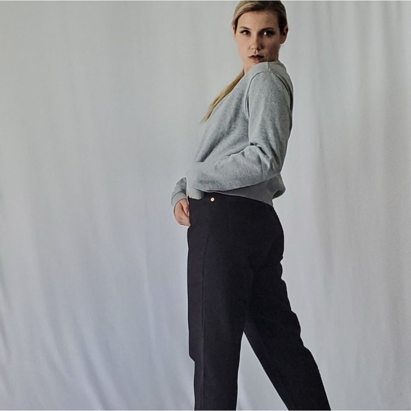 Y2K Fila Gray Crewneck Pullover Sweatshirt - L