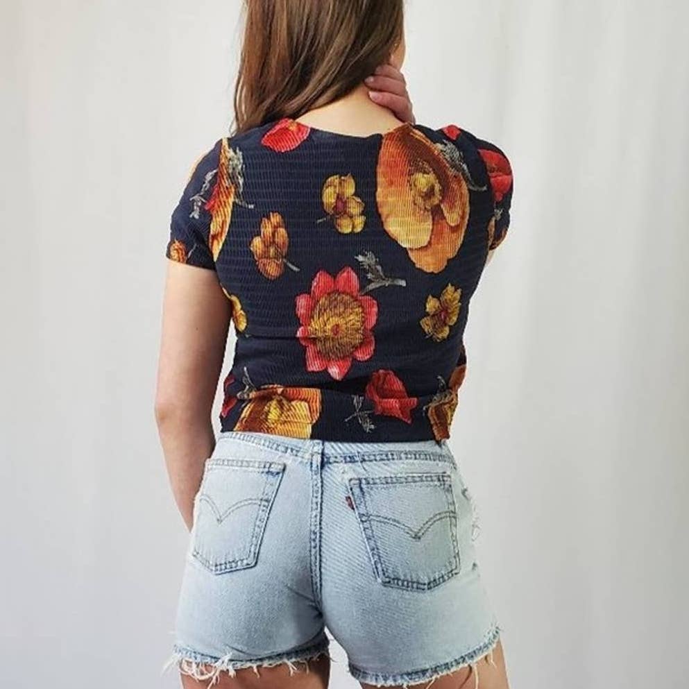 Vintage 90's Smocked Ribbed Floral Crop Top - L