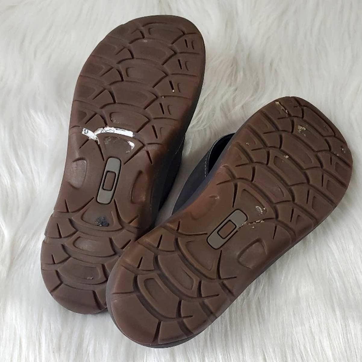 Oakley SuperCoil 4 Flip Flop Slide Sandals - 8
