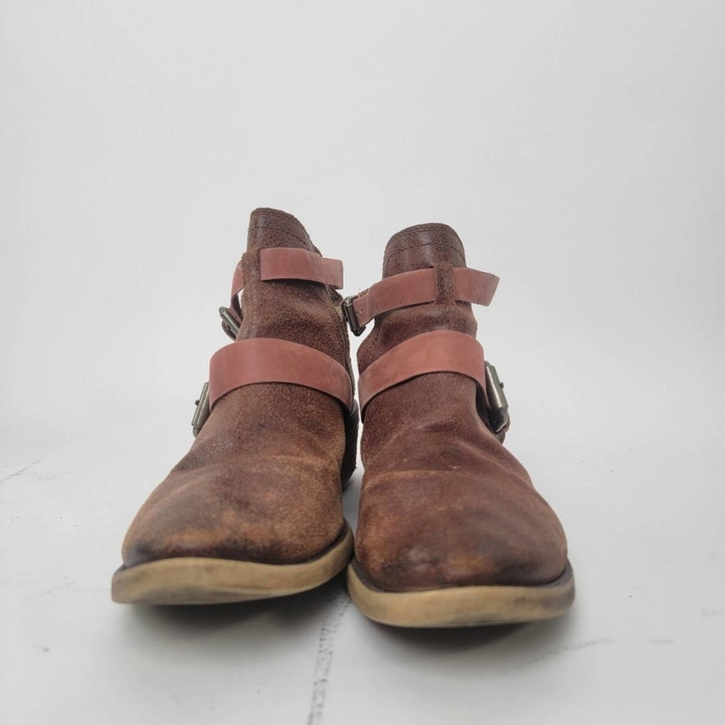 Lucky Brand Chaves Cutout Leather Double Strap Ankle Booties -10M