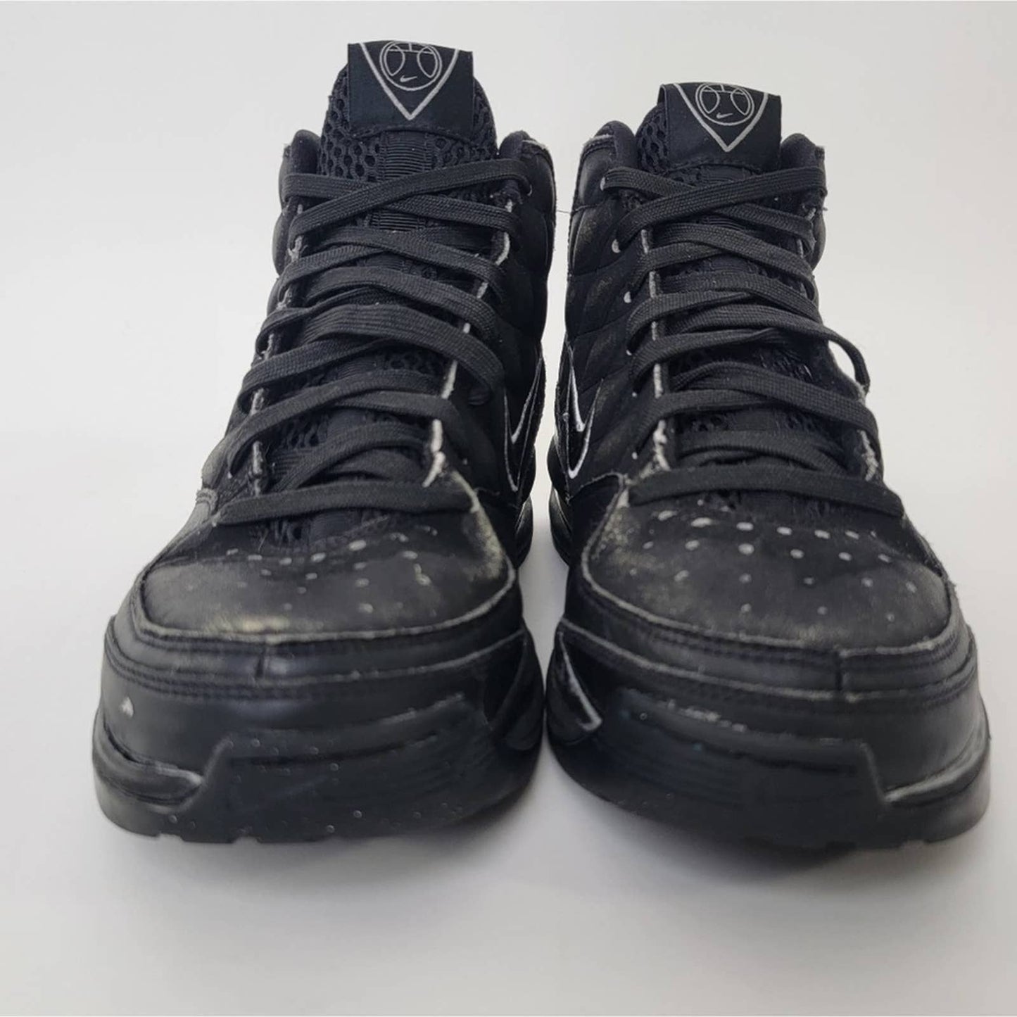 Nike Black & Blue Chip Basketball Shoes - 8.5/10