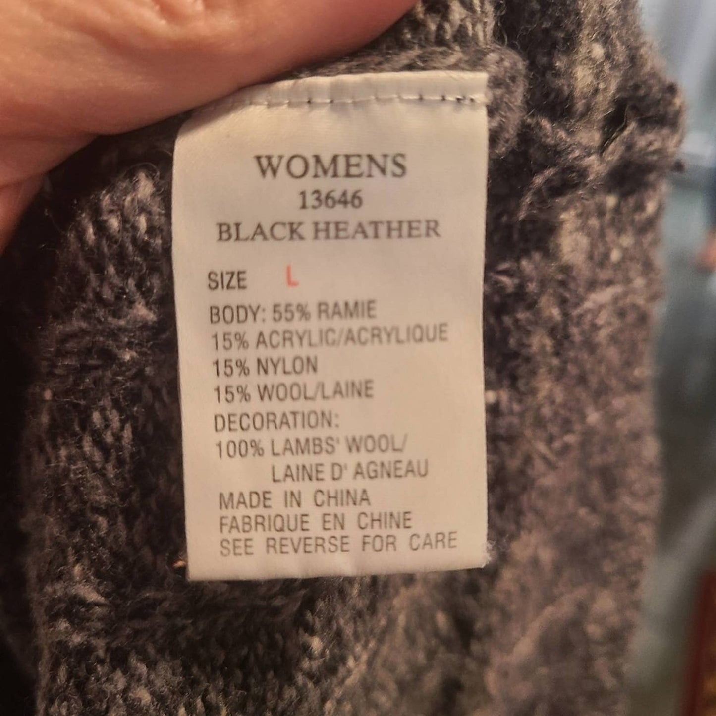 Woolrich Ribbed Deep Gray Cable Knit V-Neck Sweater - L