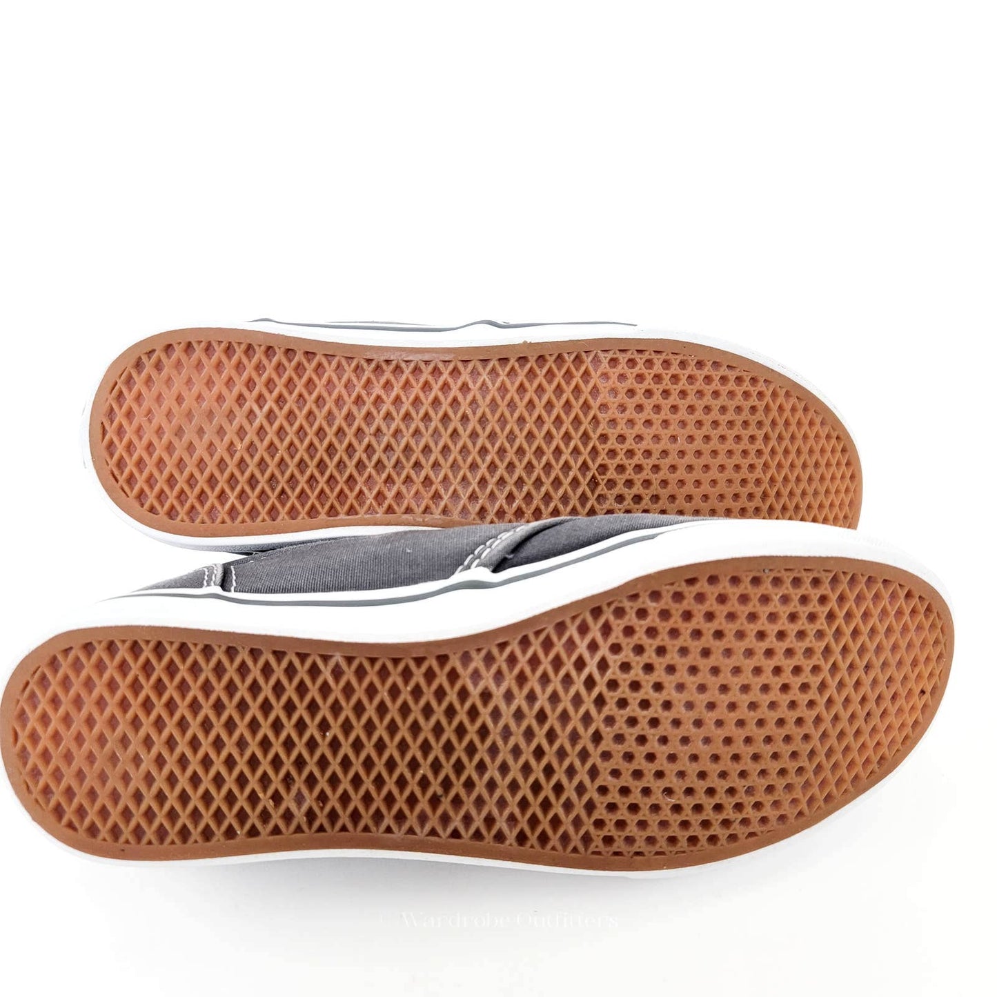 Vans Atwood Classic Lace Up Low Top Sneakers - 7