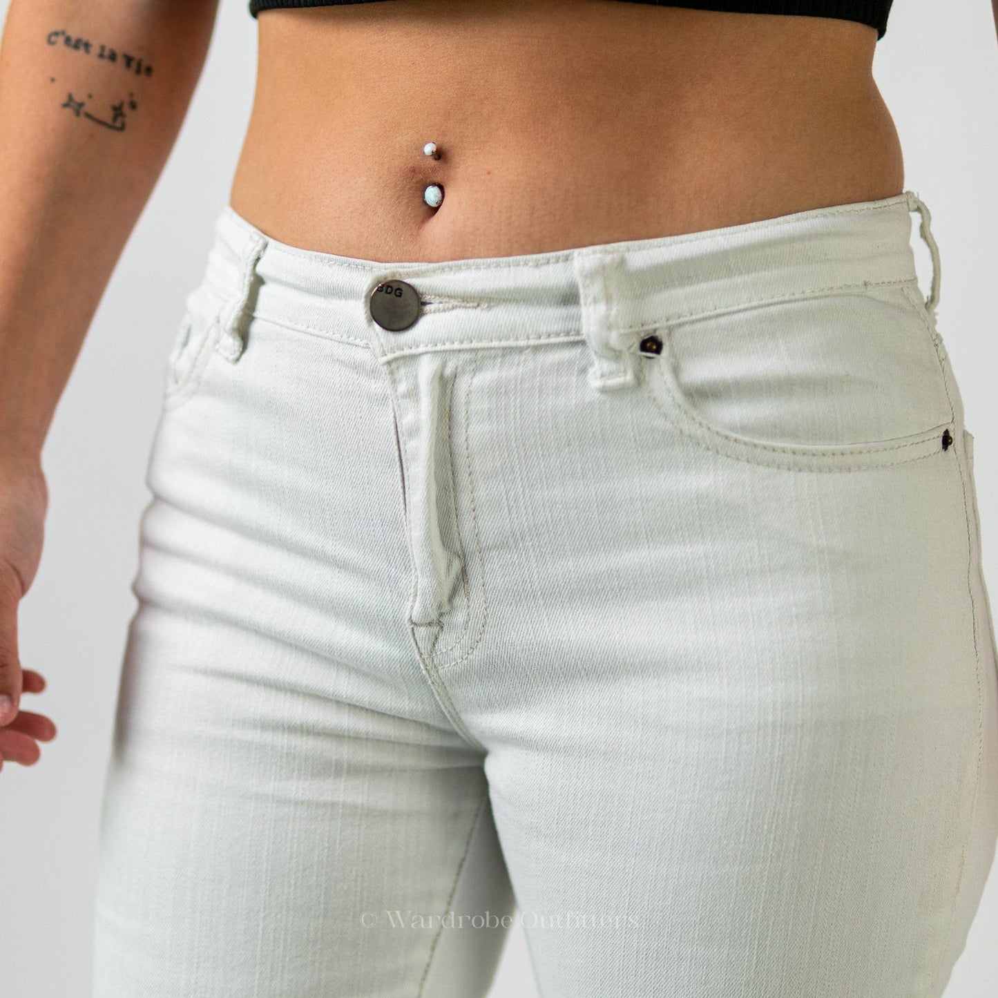 Urban Outfitters BDG High Rise Grazer Cigarette White Skinny Jeans - 28