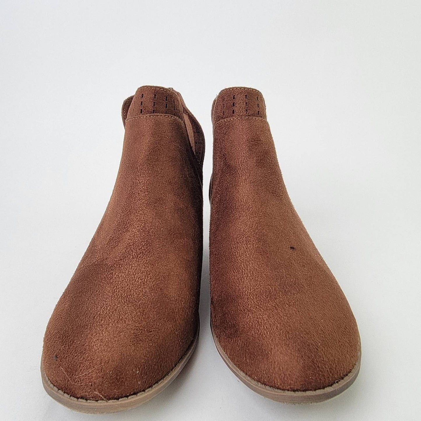 Arizona Julian Block Heel Booties - 9