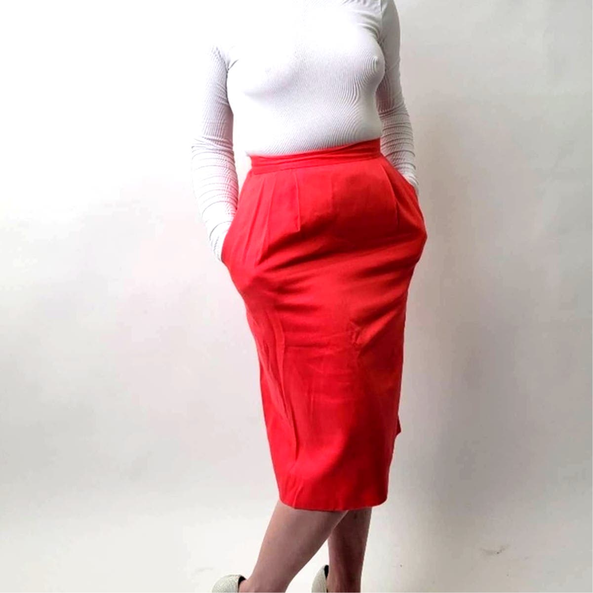 Vintage 1960s Mod Salmon Pink Pencil Skirt - 8