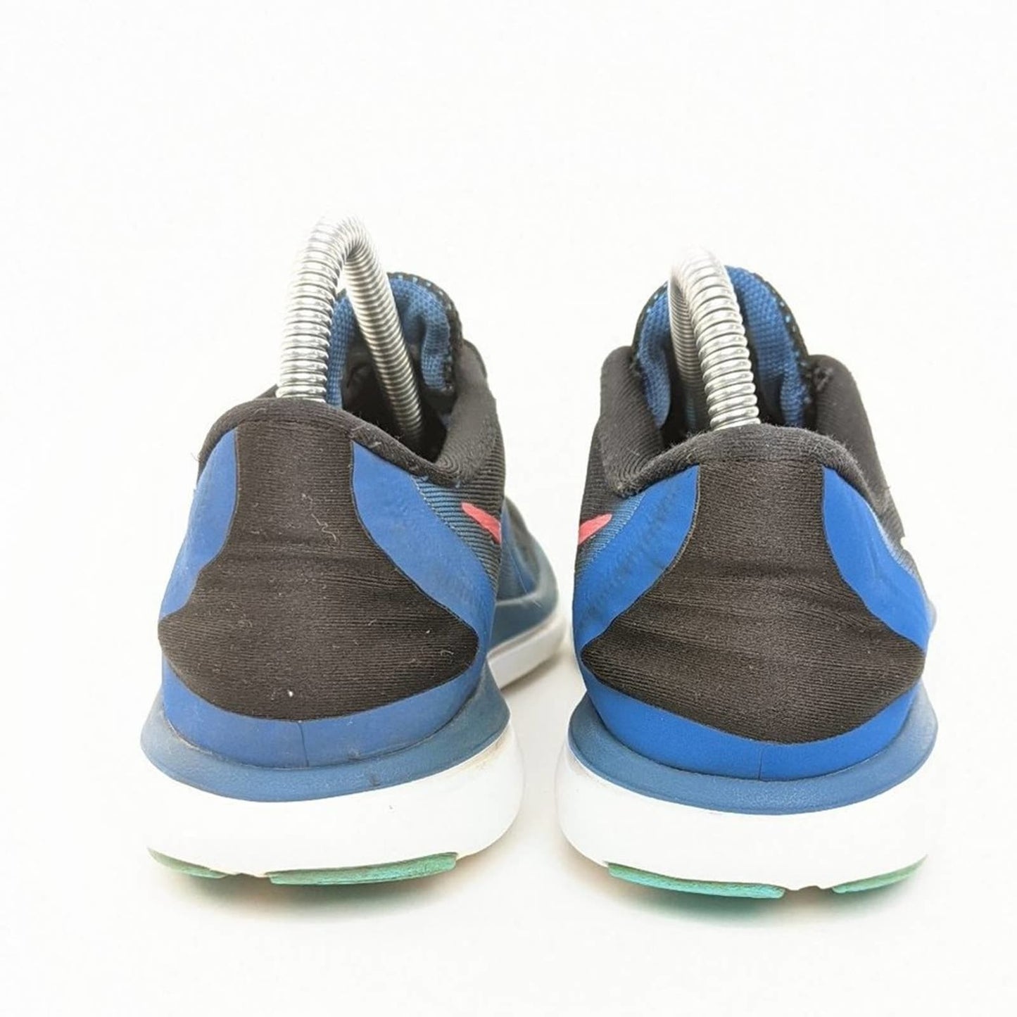 Nike Flex 2017 RN Athletic Sneakers - 8.5