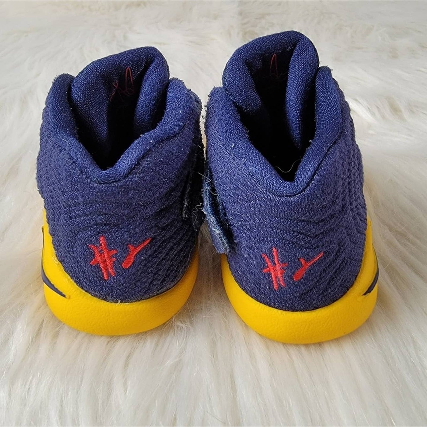 Nike Kyrie 2 TD Cavs - 6C