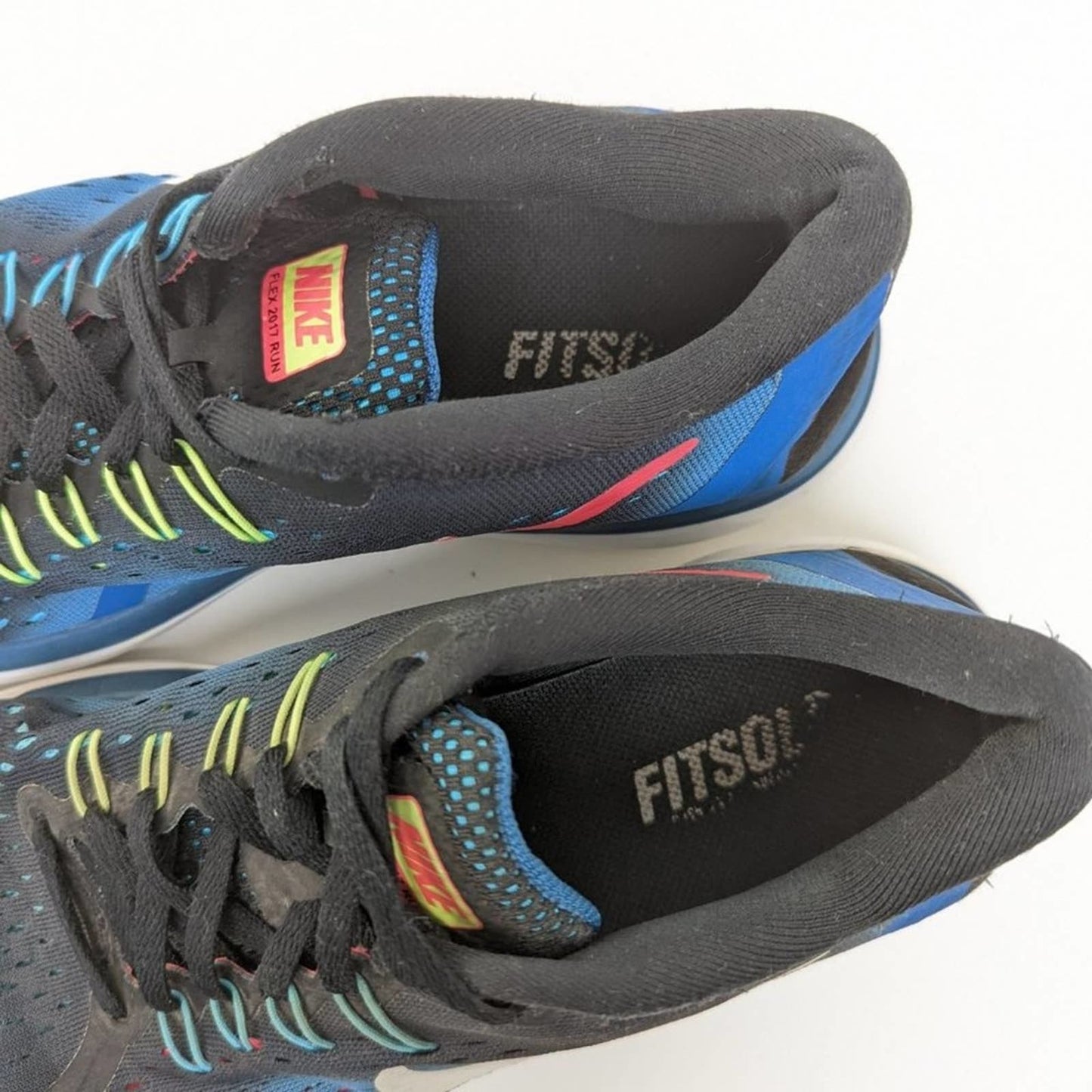 Nike Flex 2017 RN Athletic Sneakers - 8.5