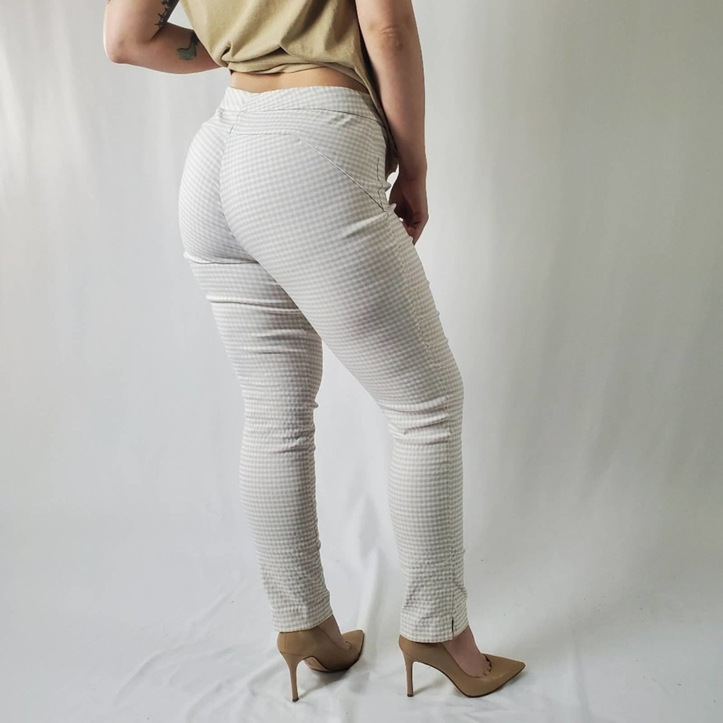 Calvin Klein Gingham Plaid Print Straight Leg Pants - 6