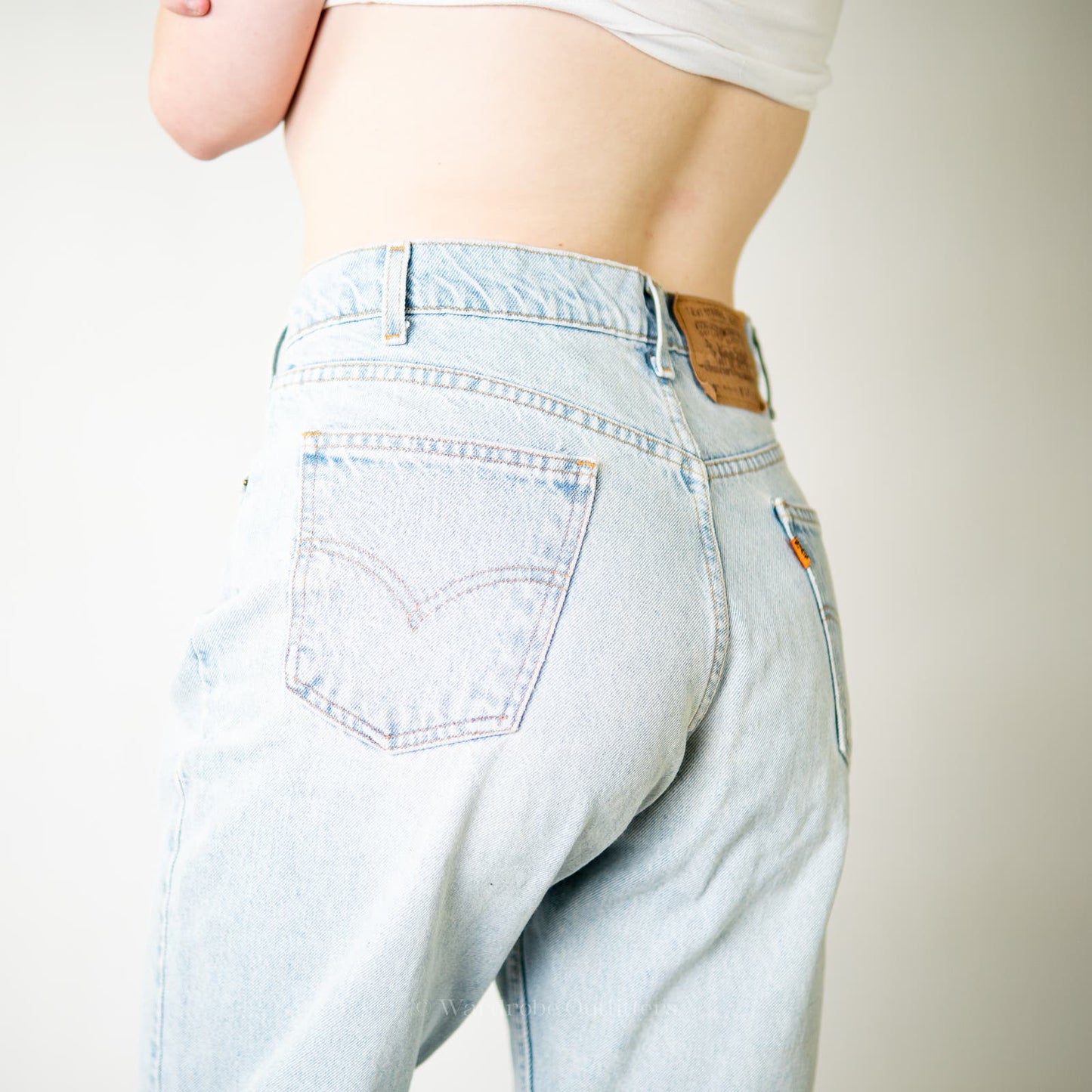 True Vintage 90s Levi 550s Faded Distressed Stonewash Denim Jeans