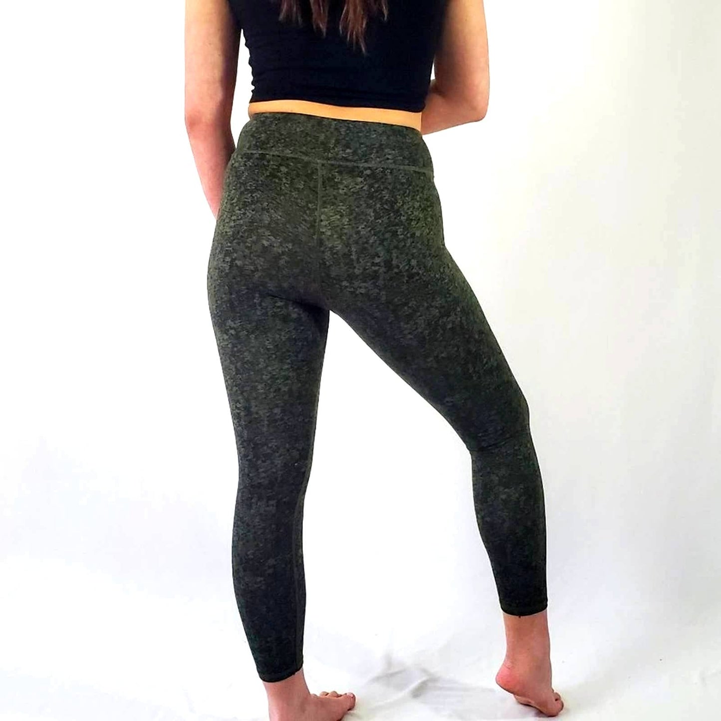 Fabletics Mila High Waist Camo Print Green Legging - M