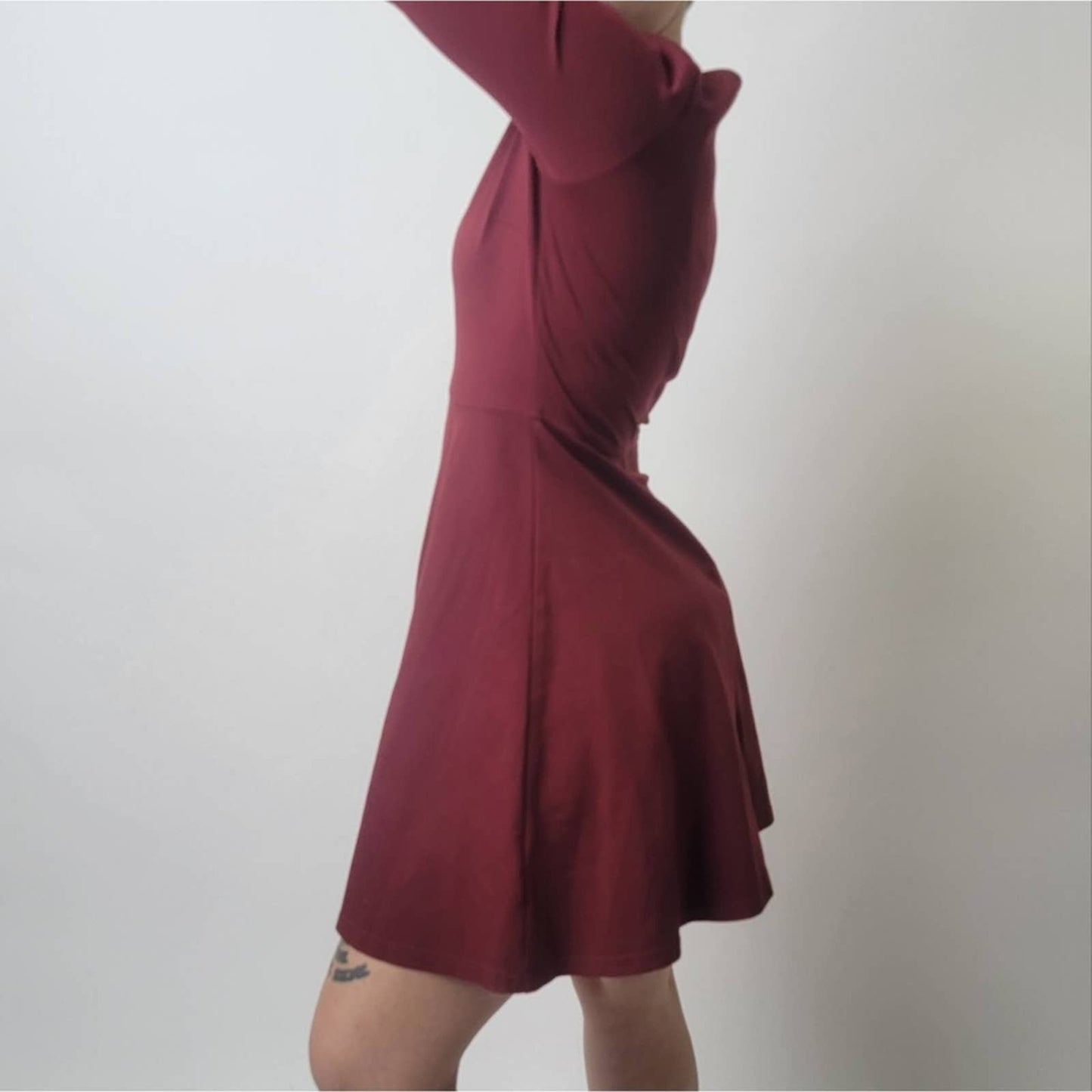 Black Swan Ocean Burgundy Sleeved Skater Dress - S