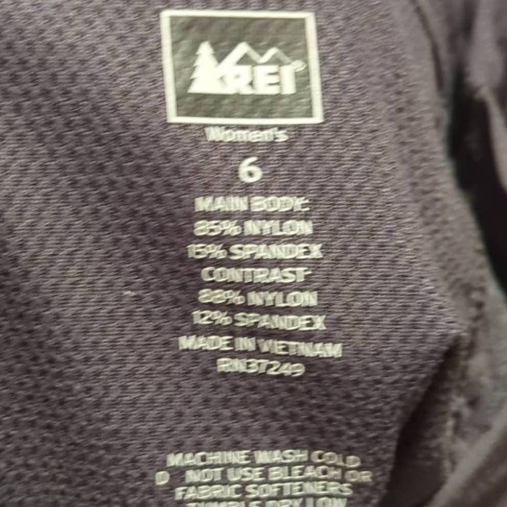 REI Lolo Gunmetal Bermuda Hiking Shorts - 6