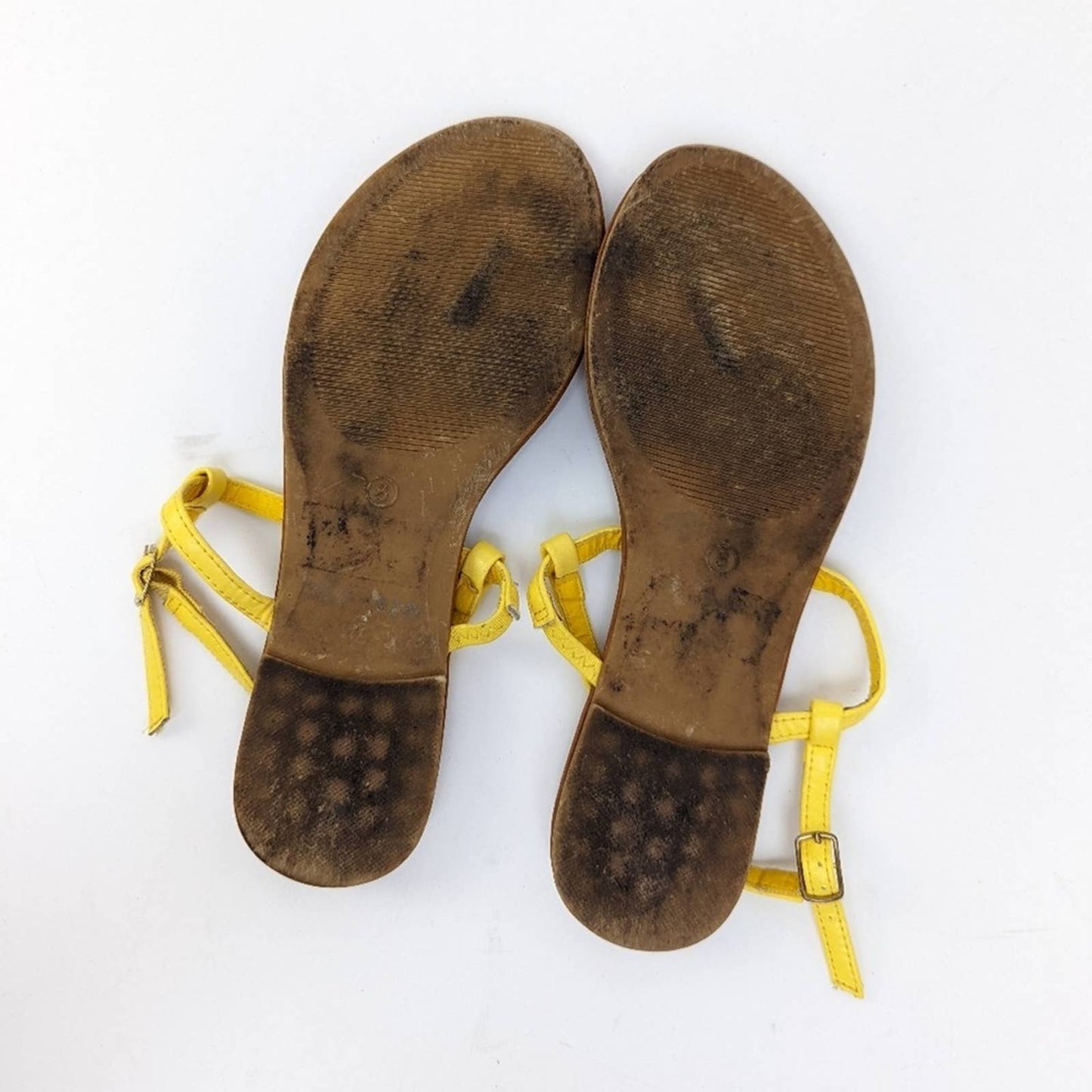 Rasolli Yellow Ruffled Strappy Thong Sandals - 8
