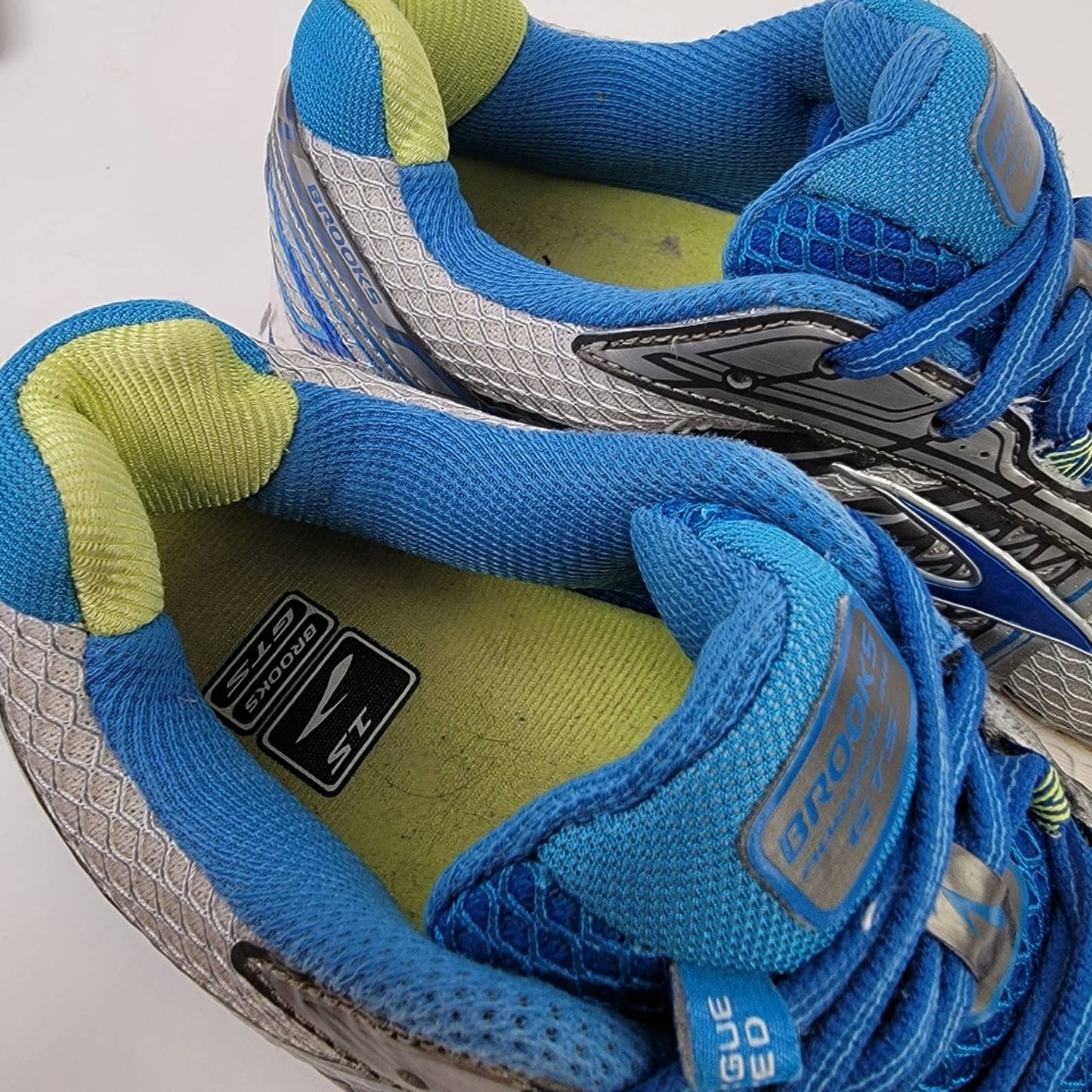 Brooks Adrenaline GTS 15 Road-Running Shoes - 9.5