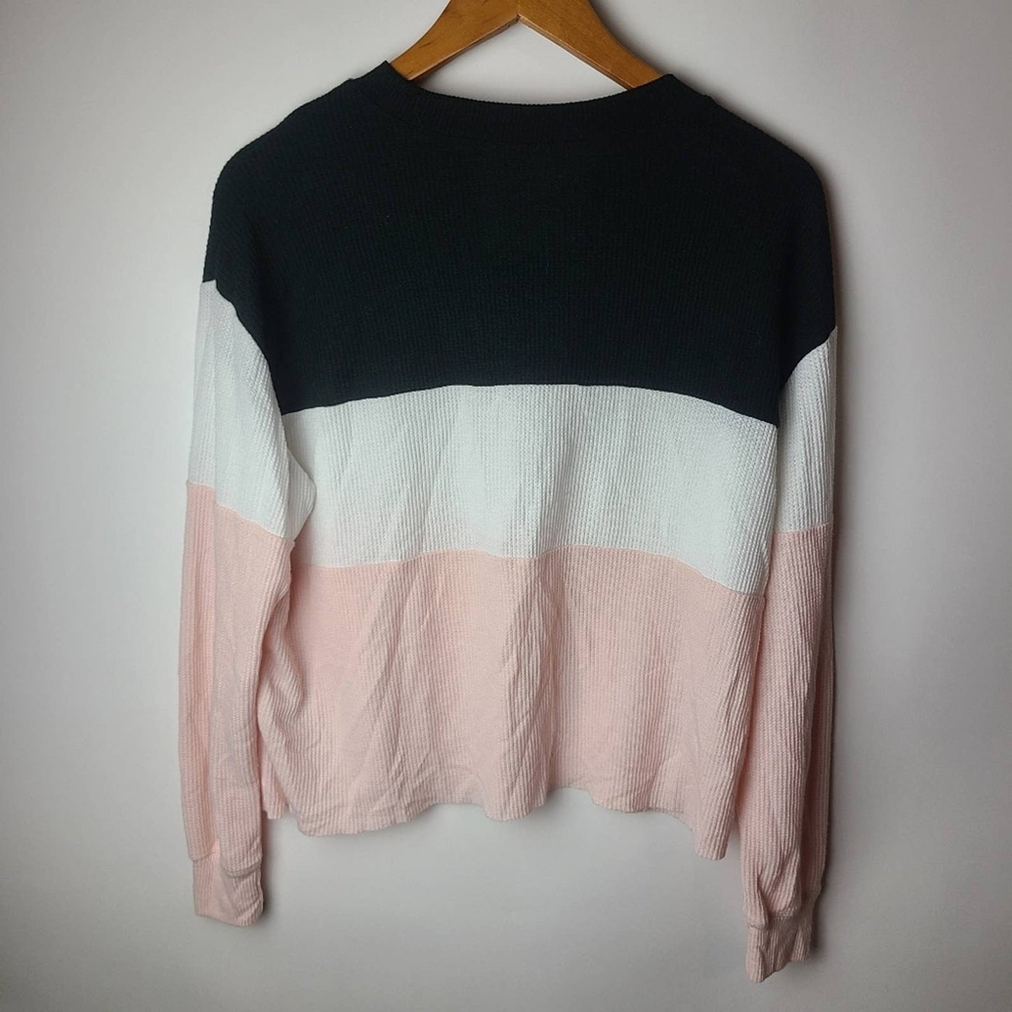 Hollister Neapolitan Cropped Thermal Colorblock Pullover Boyfriend Tee - S