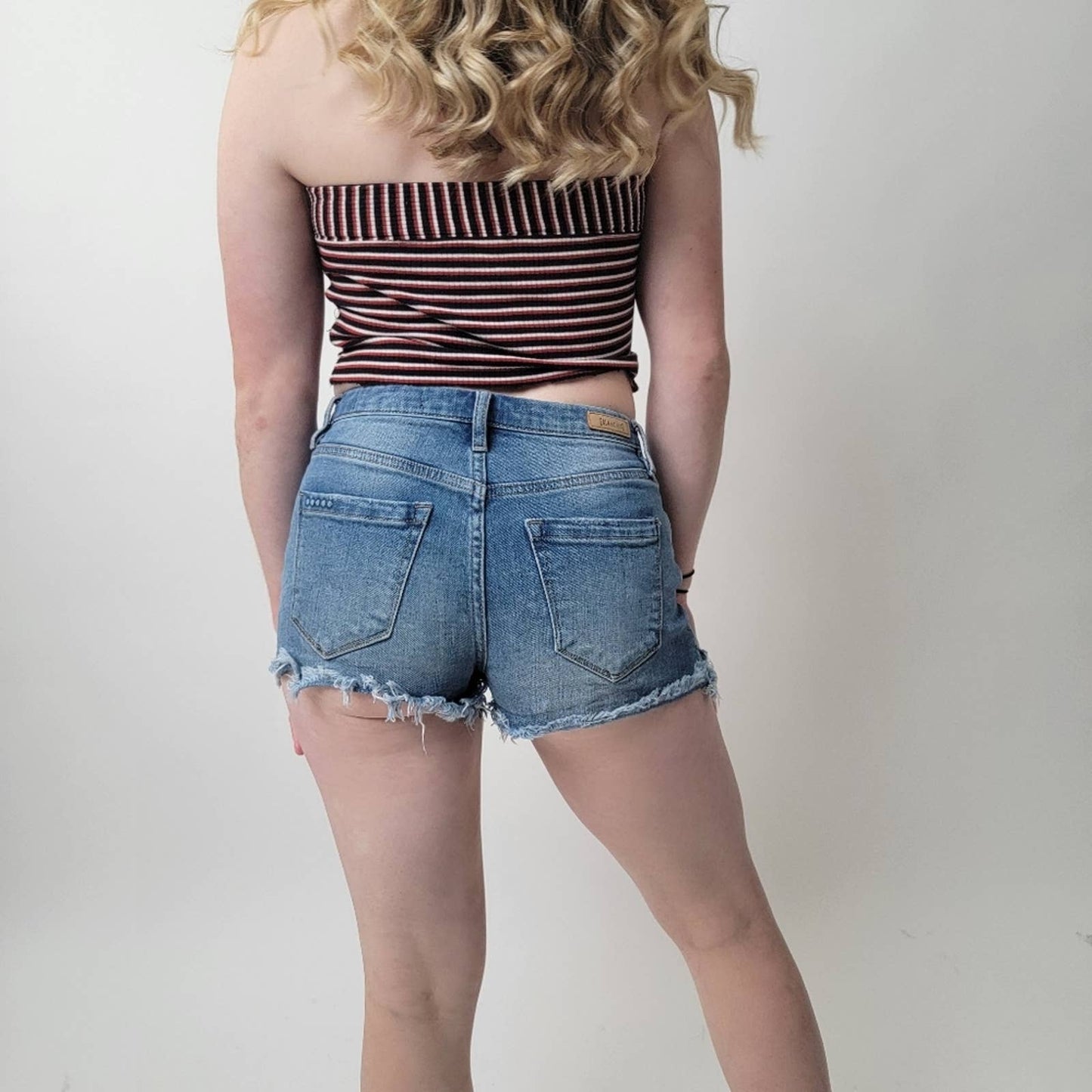 Blank NYC Cutoff Cheeky Stretch Denim Jean Shorts - 26