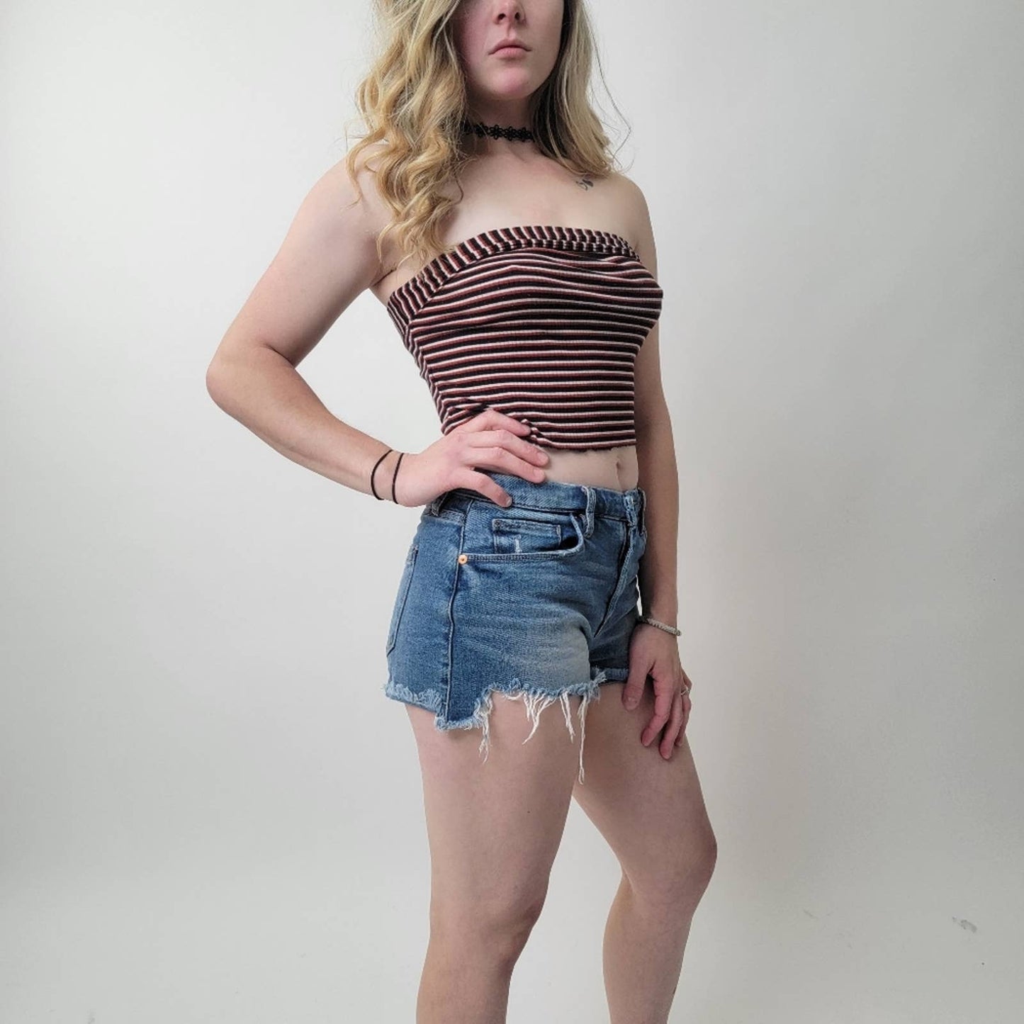 Blank NYC Cutoff Cheeky Stretch Denim Jean Shorts - 26
