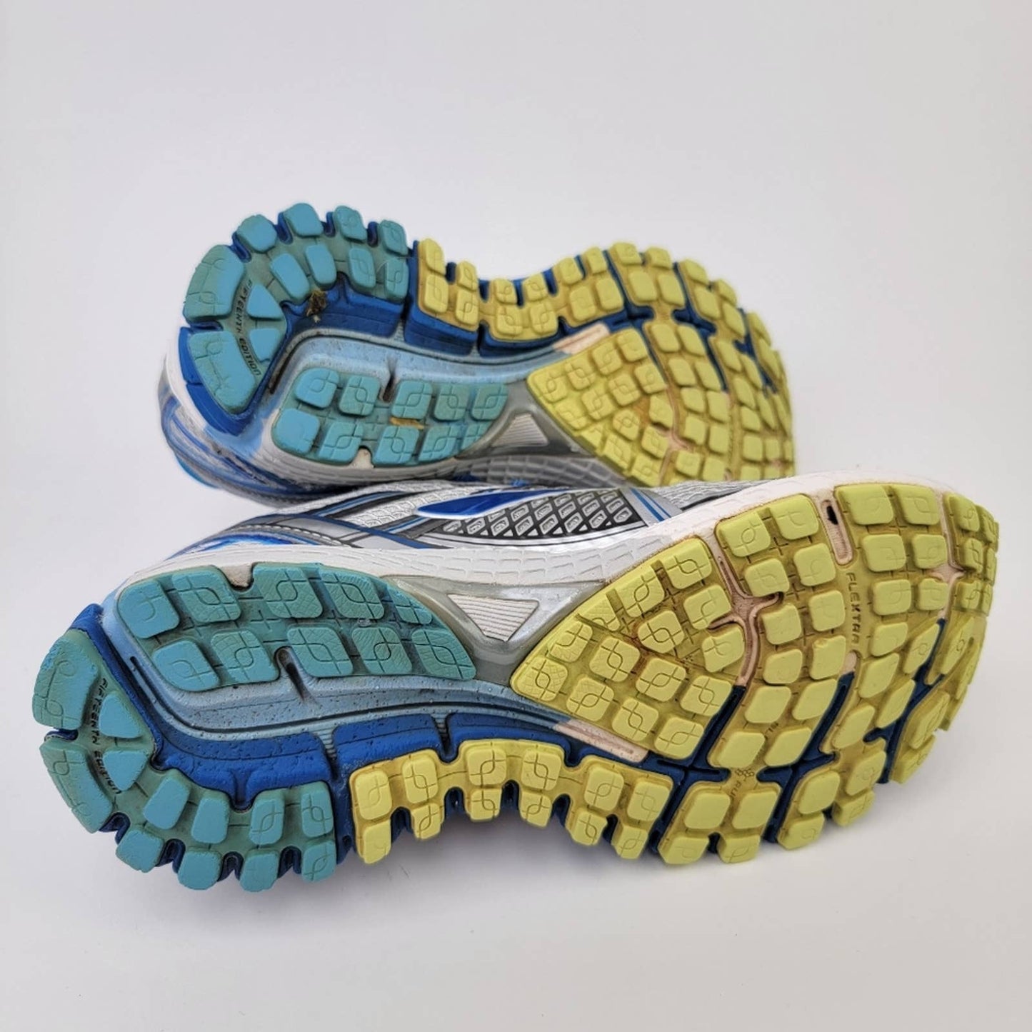 Brooks Adrenaline GTS 15 Road-Running Shoes - 9.5