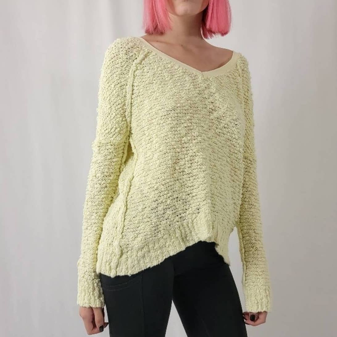 Free People Shaggy Bear Songbird Crochet Knit Pullover Sweater - S