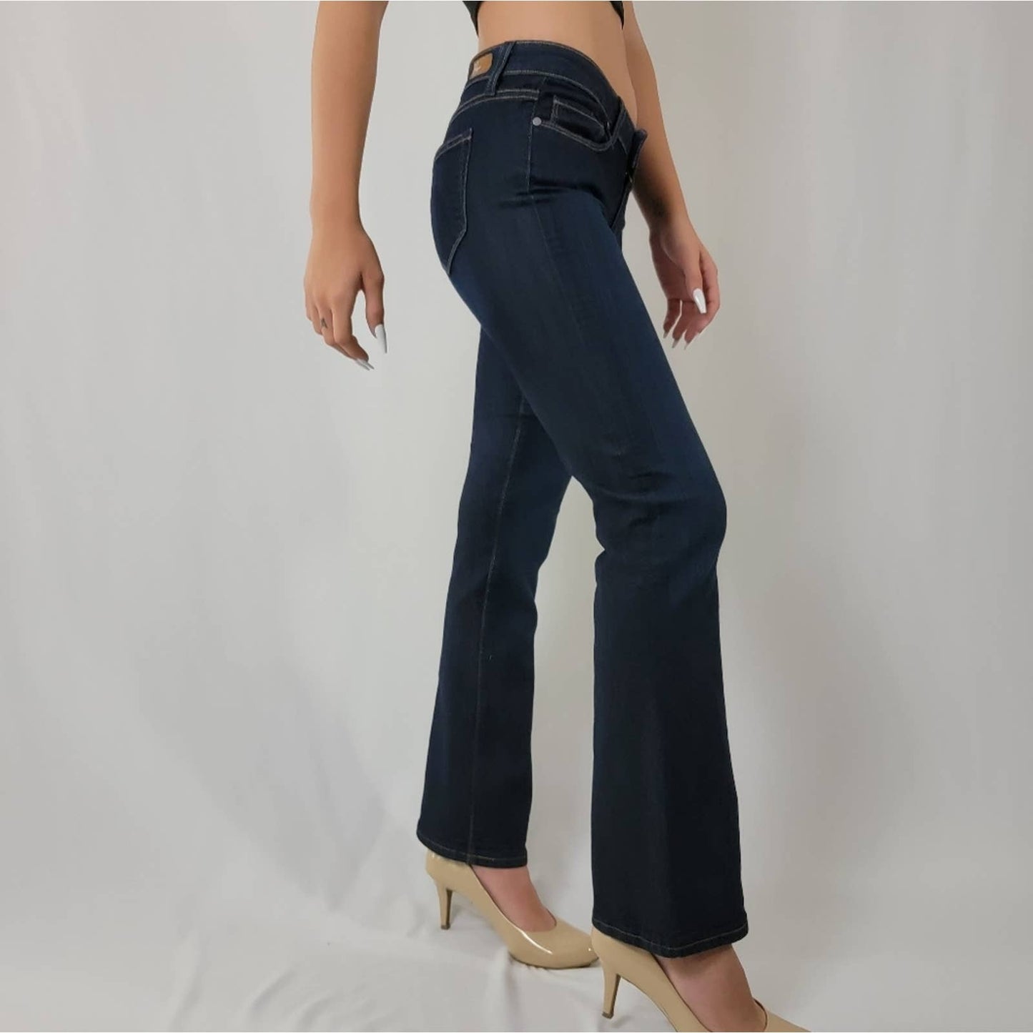 NWOT Paige Denim "Skyline" Flare Jeans - 27