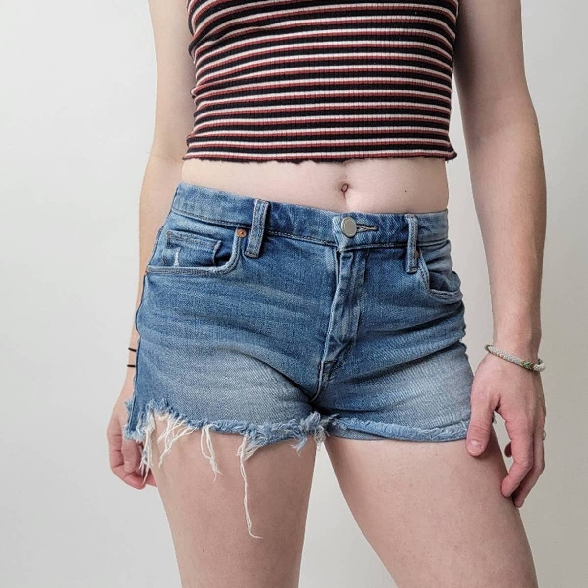 Blank NYC Cutoff Cheeky Stretch Denim Jean Shorts - 26