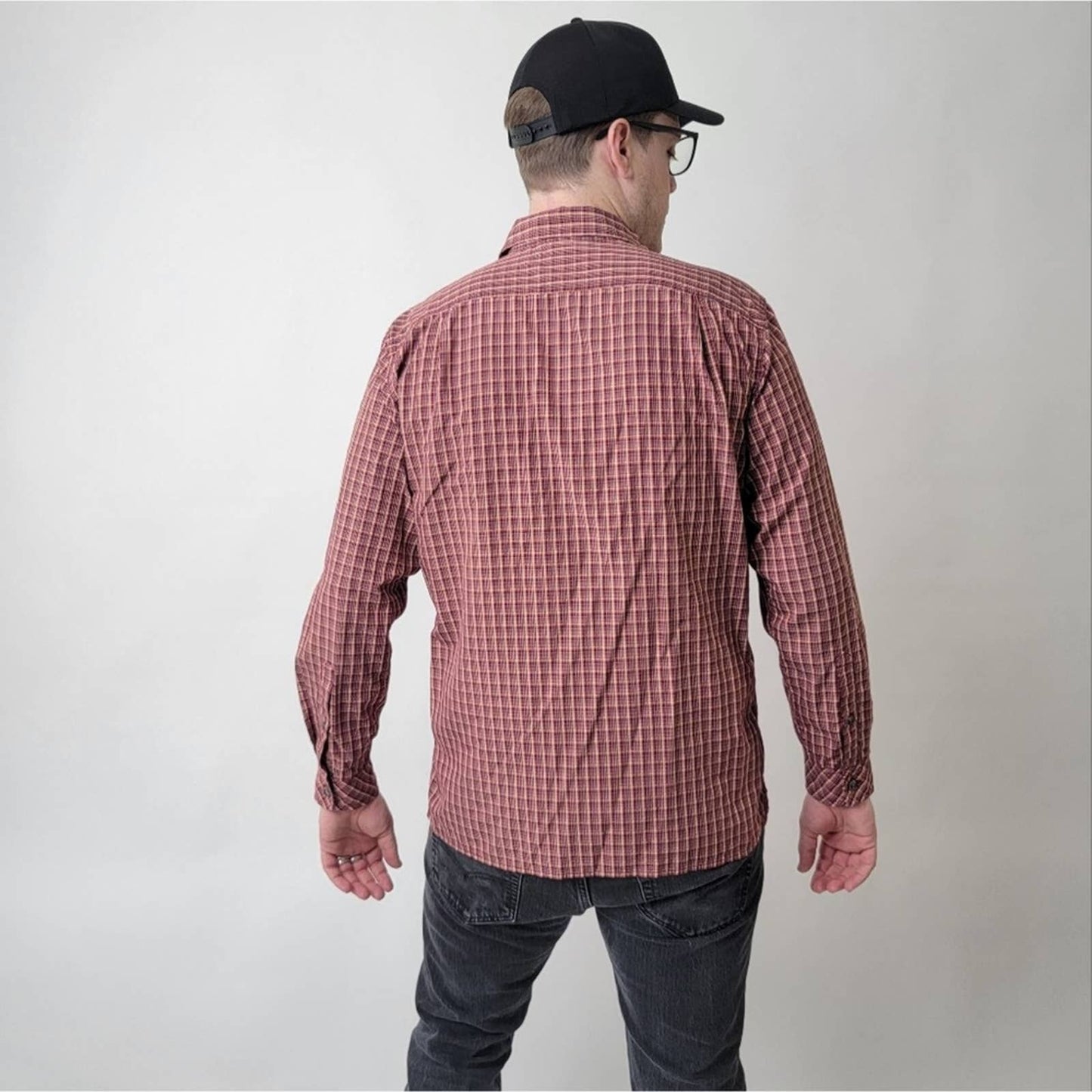 Eddie Bauer Lightweight Fishing Plaid Button Down - M