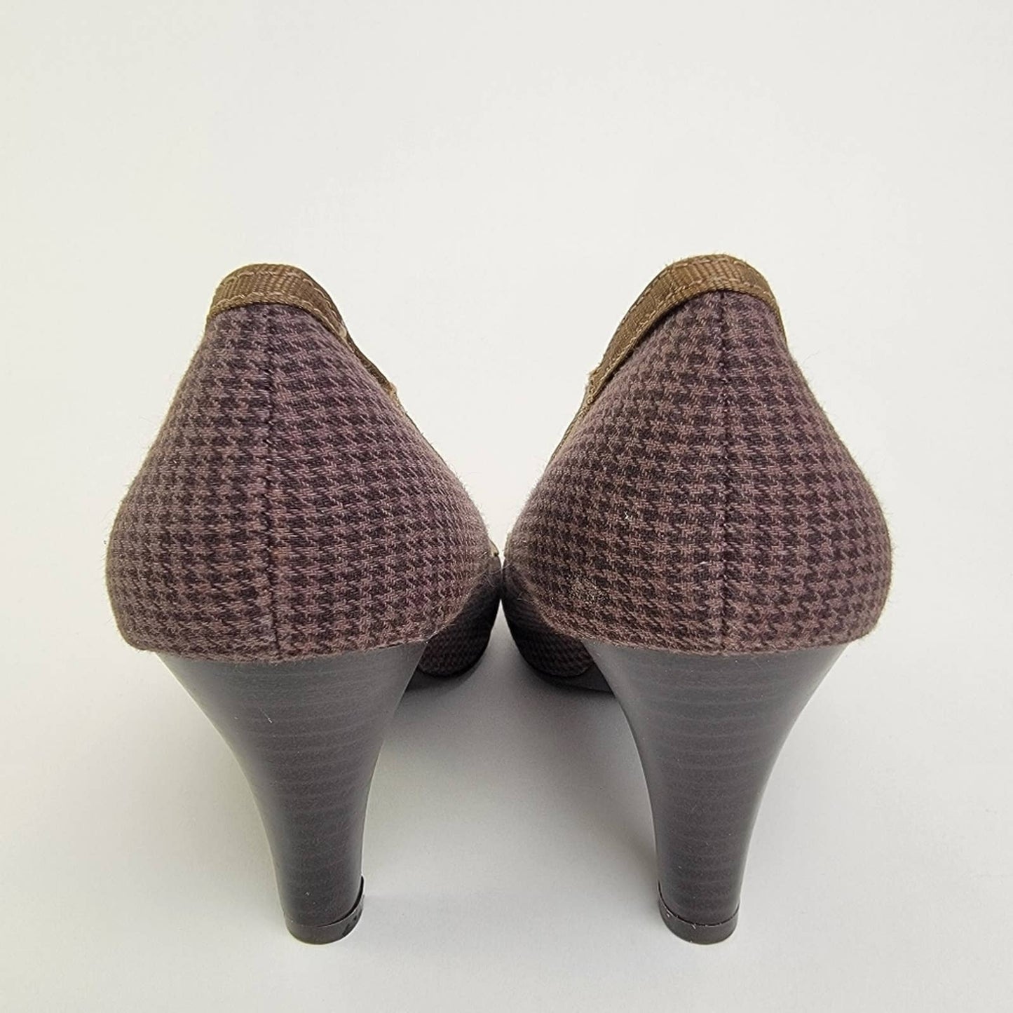 BONGO Bow Gingham Plaid Kitten Pump Heels - 7