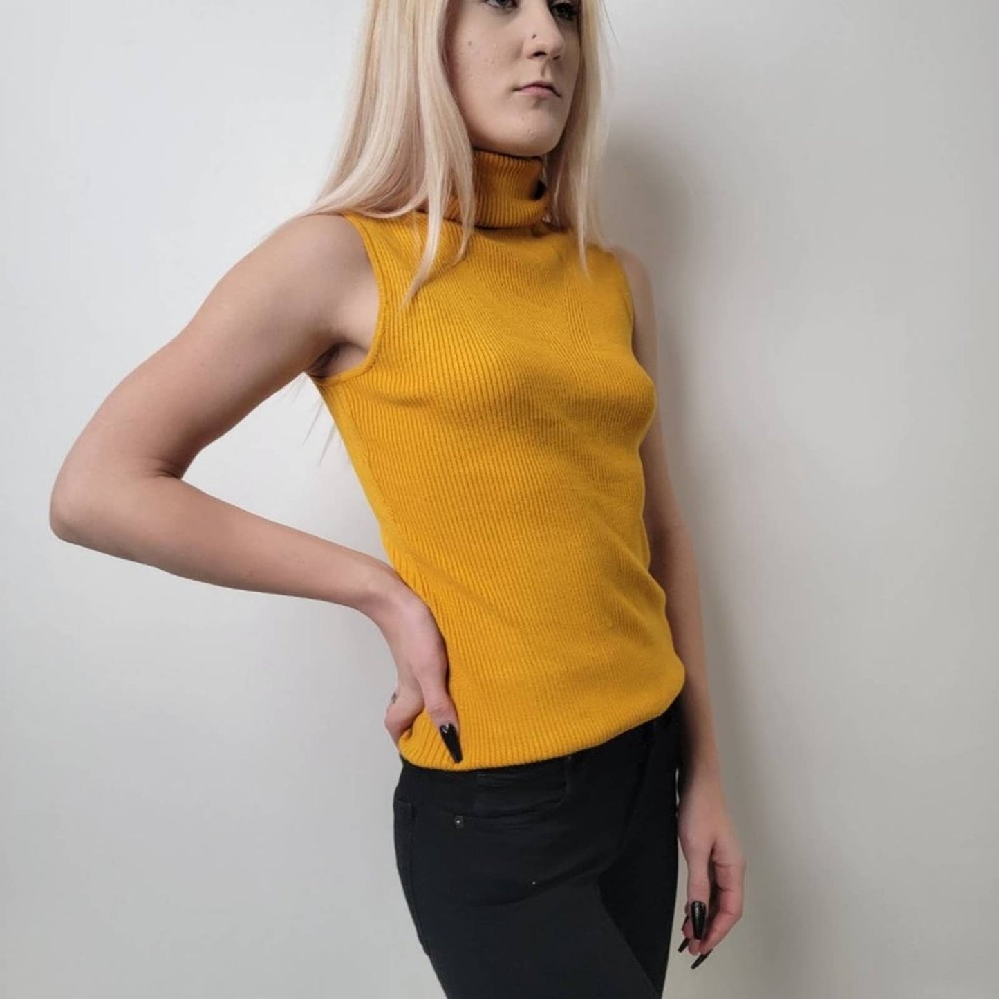 Ribbed Sleeveless Smocked Mock Neck Sweater - S