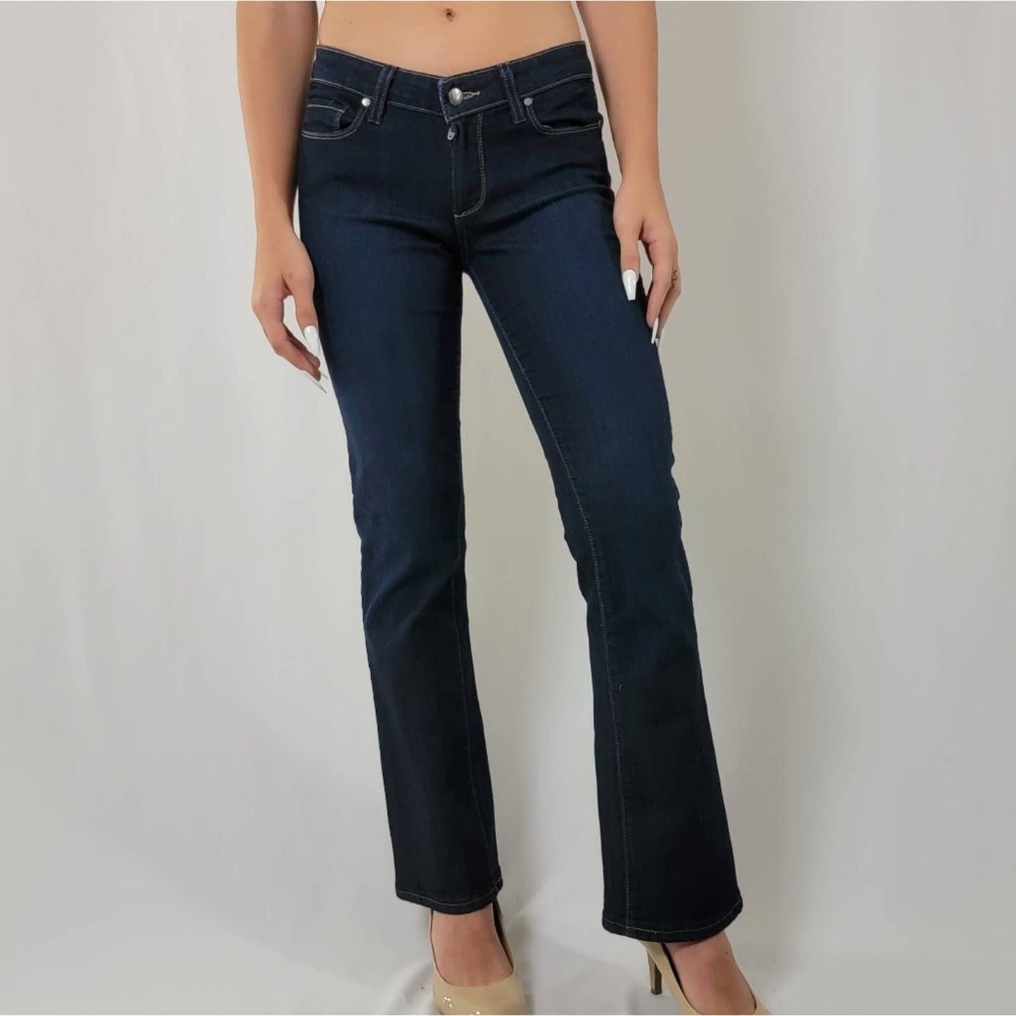 NWOT Paige Denim "Skyline" Flare Jeans - 27
