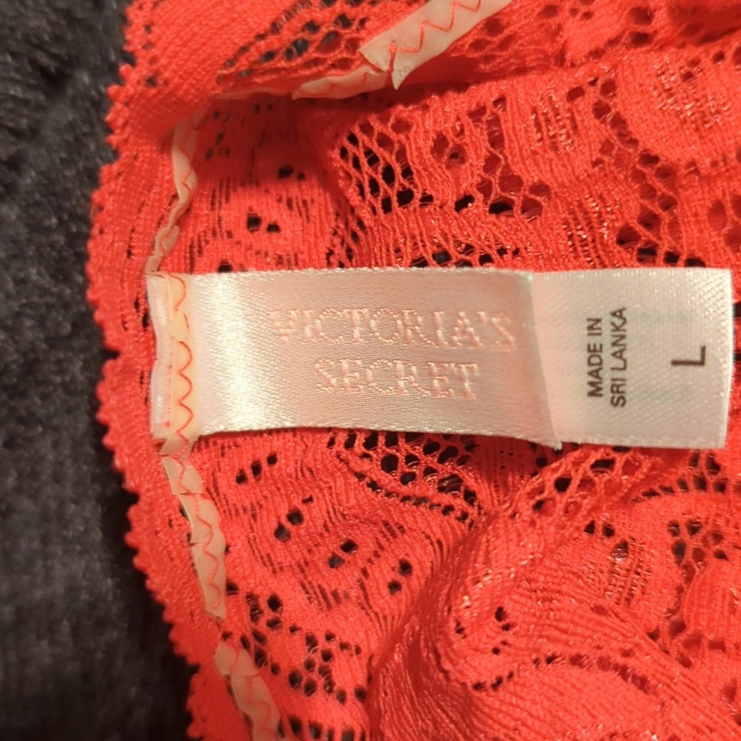 Victoria's Secret Red Sheer Lace Bralette - L