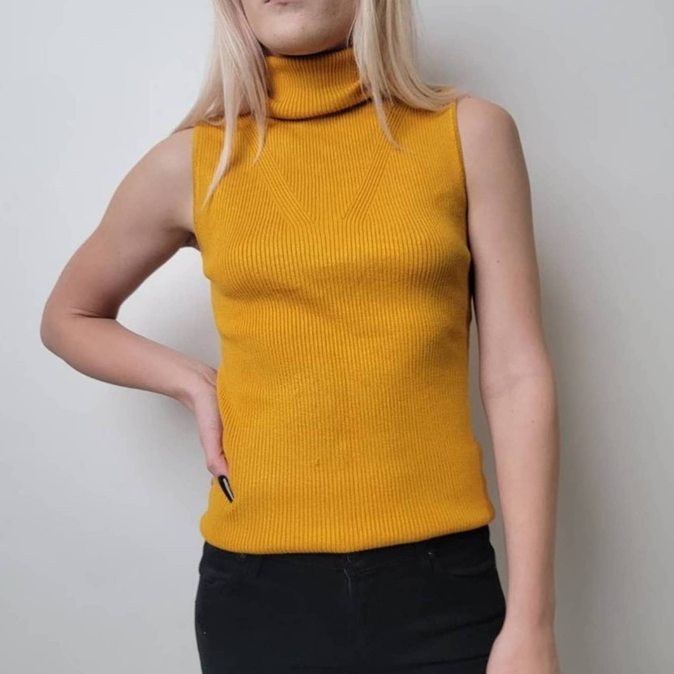 Ribbed Sleeveless Smocked Mock Neck Sweater - S