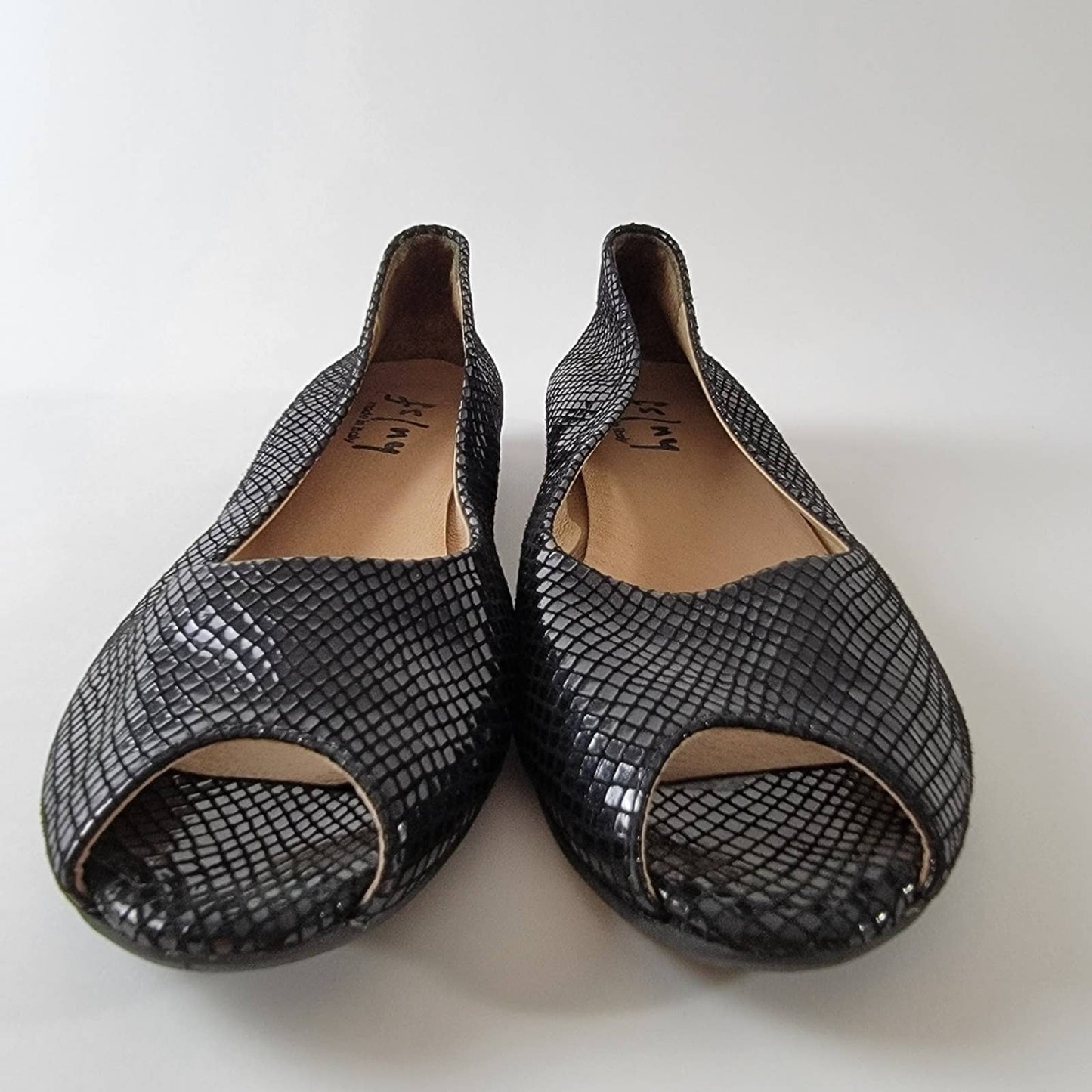 fs/ny French Sole Zeppa Black Fish Python Snake Scale Flats - 9