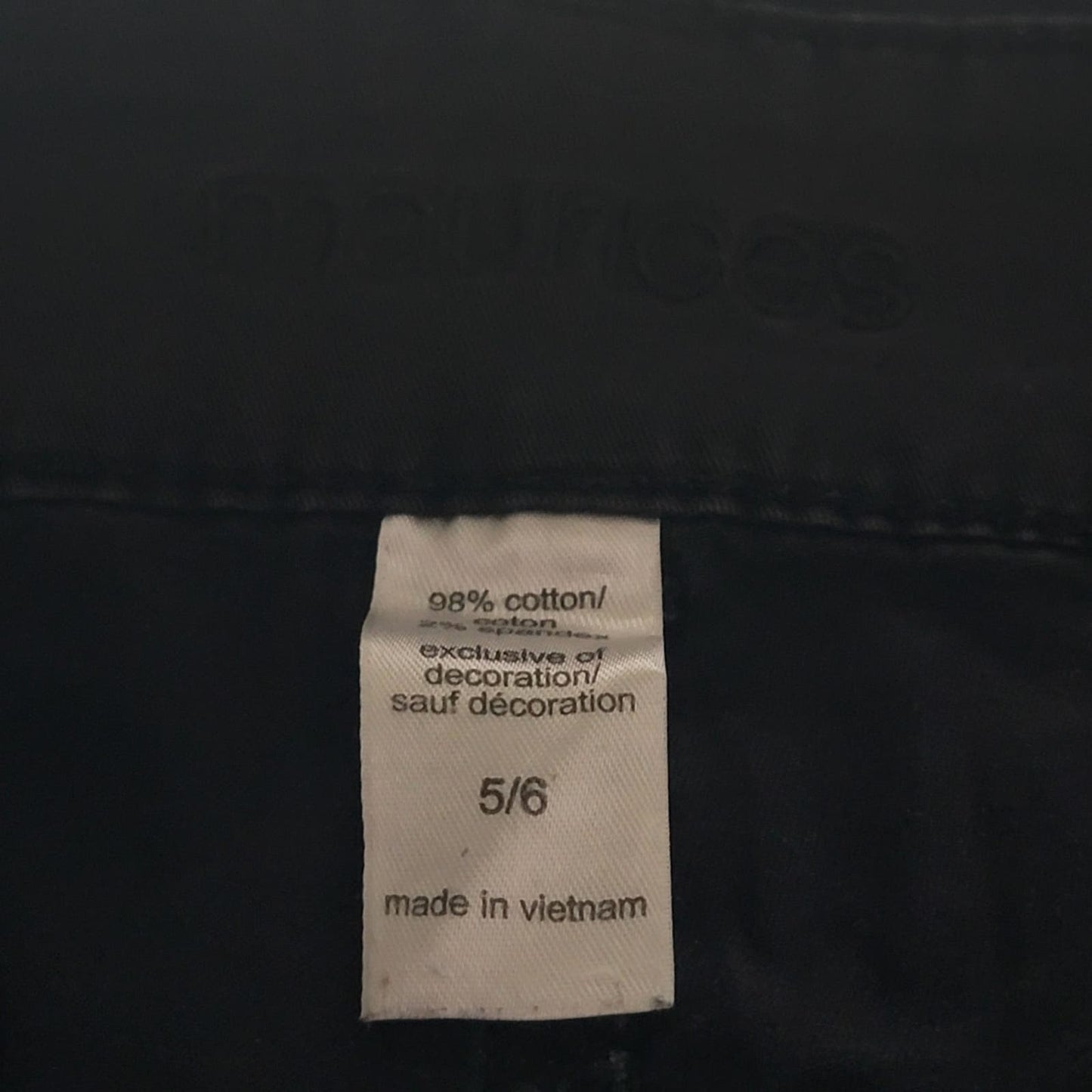 Maurices Black Mid Rise Shortsf