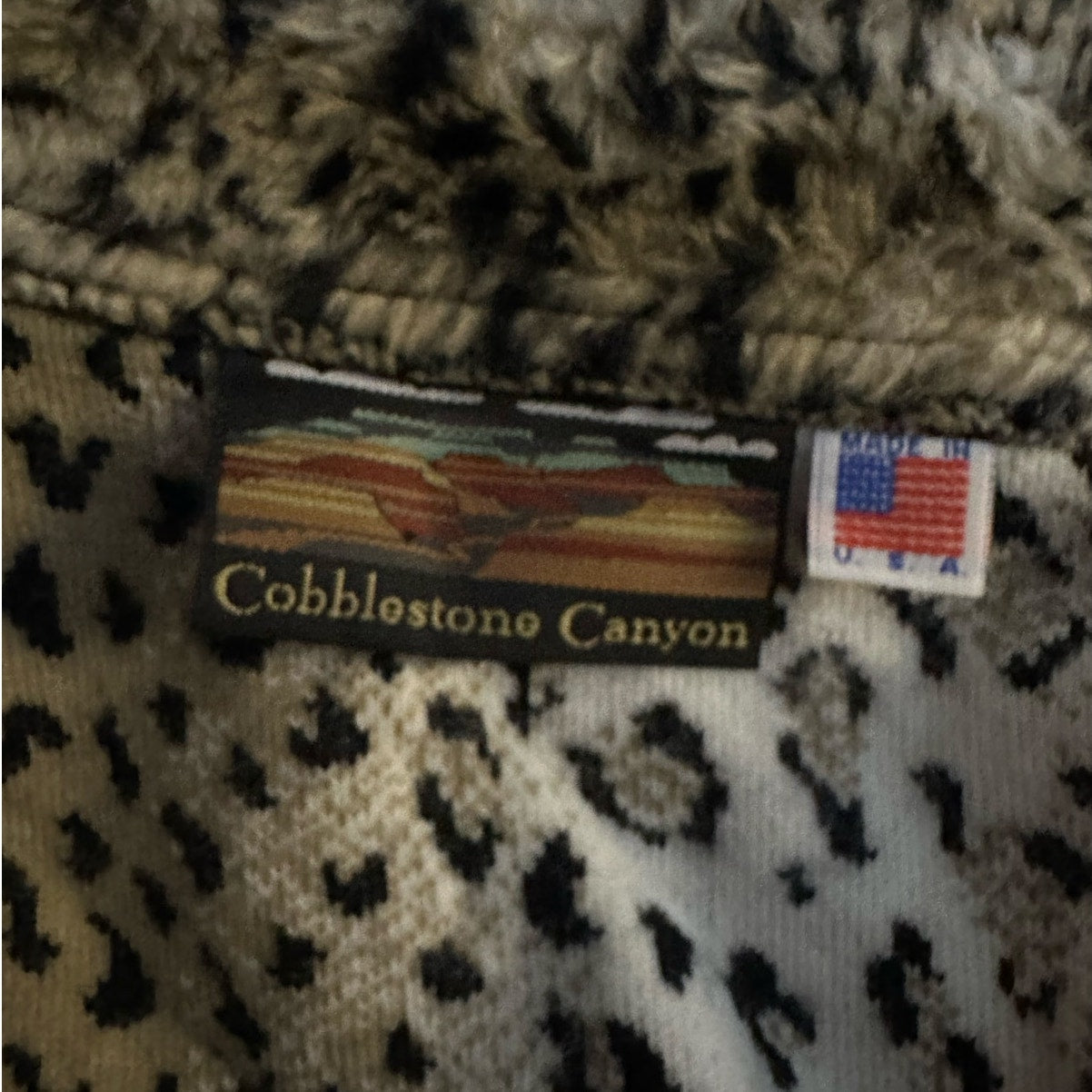 Vintage 1990s Leopard Animal Print Cobblestone Canyon Cheetah Faux Fur Vest - S