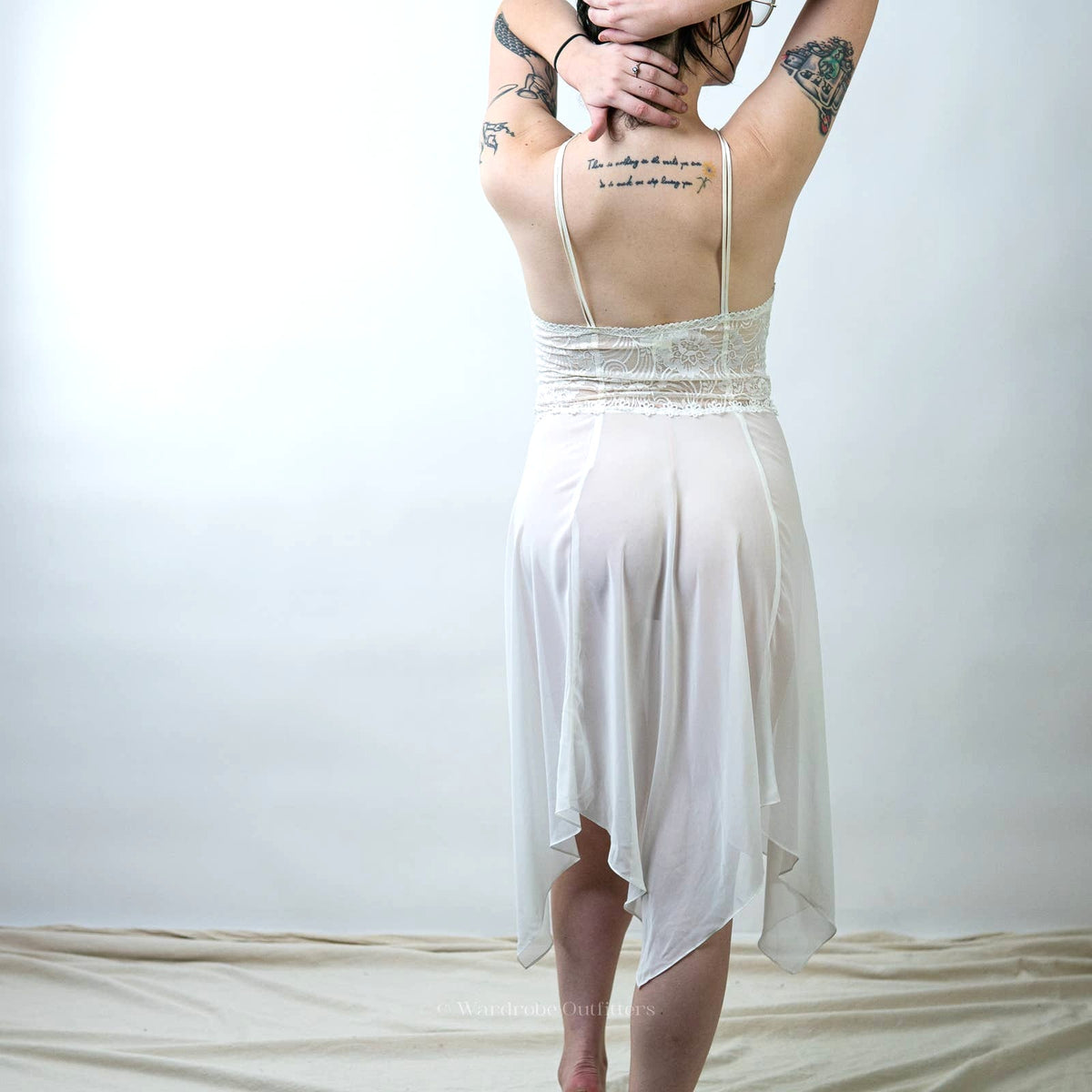 Vintage 90s Carrol Hoochman Pale White Lace Night Gown